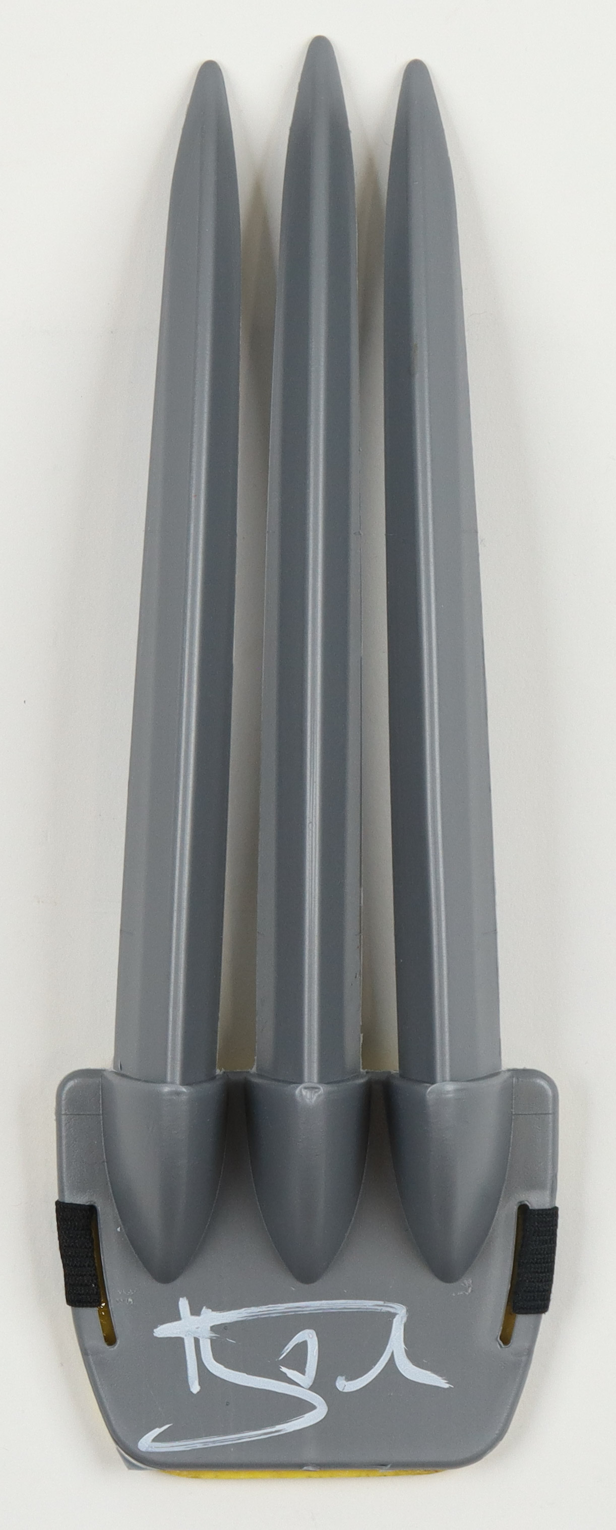 Hugh Jackman Signed "X-Men" Wolverine Claws (AutographCOA) at PristineAuction.com Hugh Jackman Signed "X-Men" Wolverine Claws (AutographCOA) at PristineAuction.com