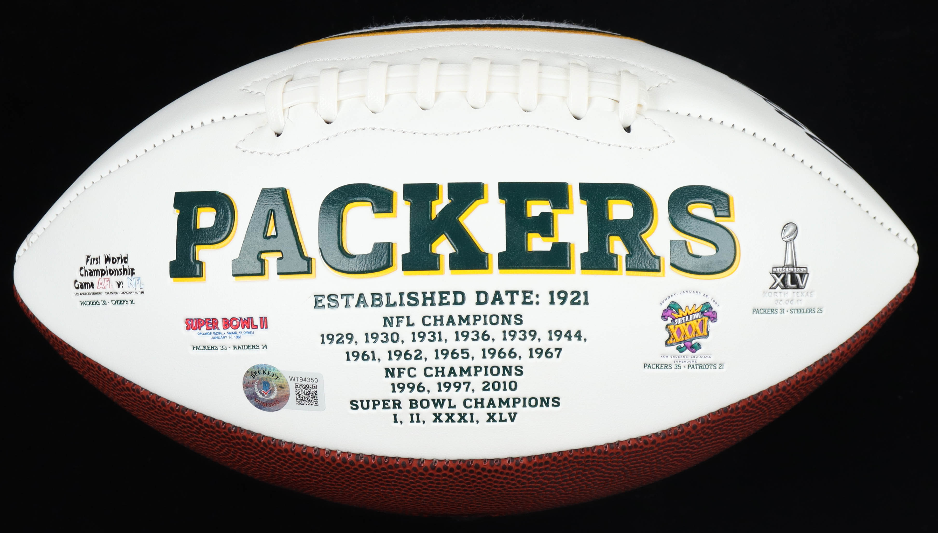 Davante Adams Signed Packers Logo Football (Beckett) at PristineAuction.com Davante Adams Signed Packers Logo Football (Beckett) at PristineAuction.com