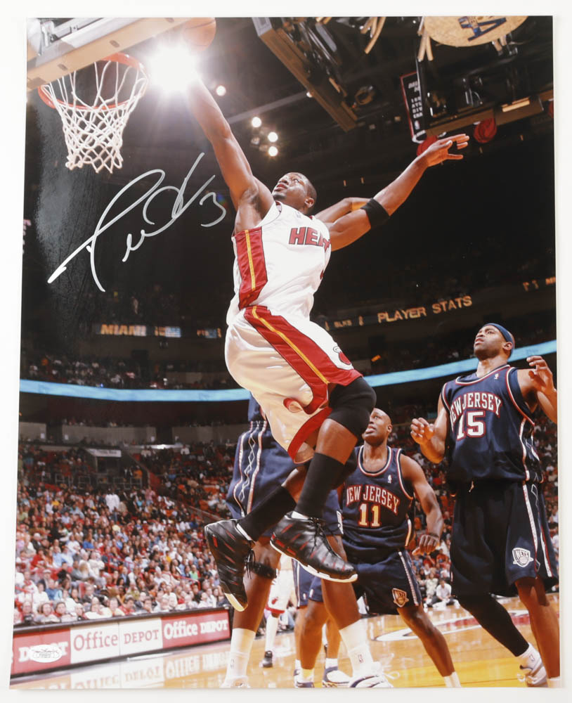 Dwyane Wade Signed Heat 16x20 Photo (JSA) at PristineAuction.com Dwyane Wade Signed Heat 16x20 Photo (JSA) at PristineAuction.com