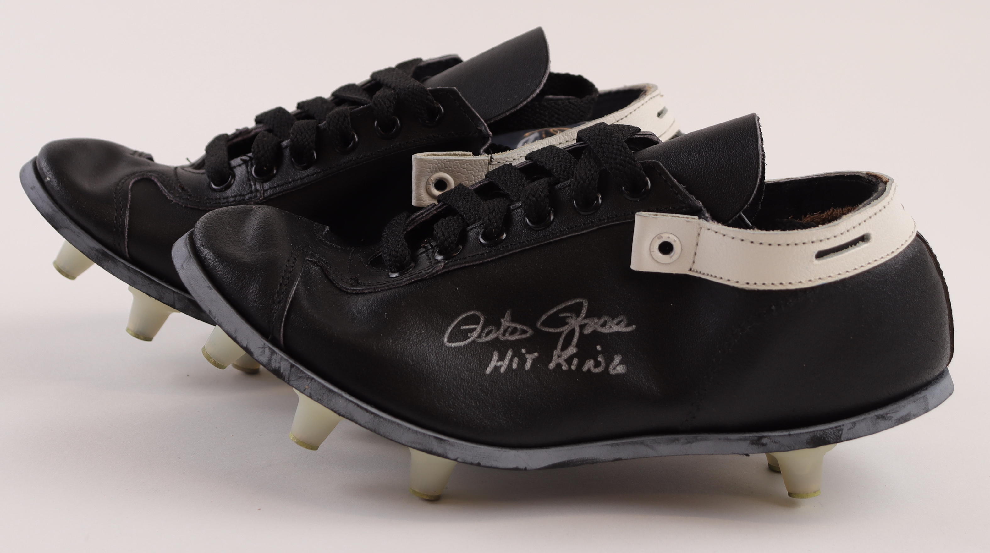 Pete Rose Signed Pair of Vintage Baseball Cleats with Display Case Inscribed "Hit King" (JSA & Rose) at PristineAuction.com Pete Rose Signed Pair of Vintage Baseball Cleats with Display Case Inscribed "Hit King" (JSA & Rose) at PristineAuction.com