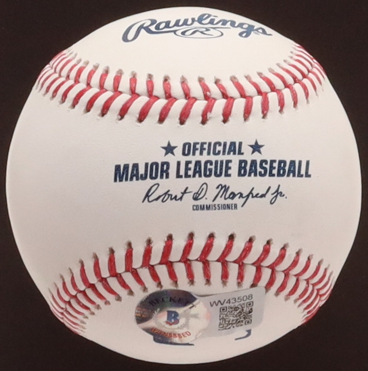 Jim Thome Signed OML Baseball Inscribed "612 HR" (Beckett) at PristineAuction.com Jim Thome Signed OML Baseball Inscribed "612 HR" (Beckett) at PristineAuction.com