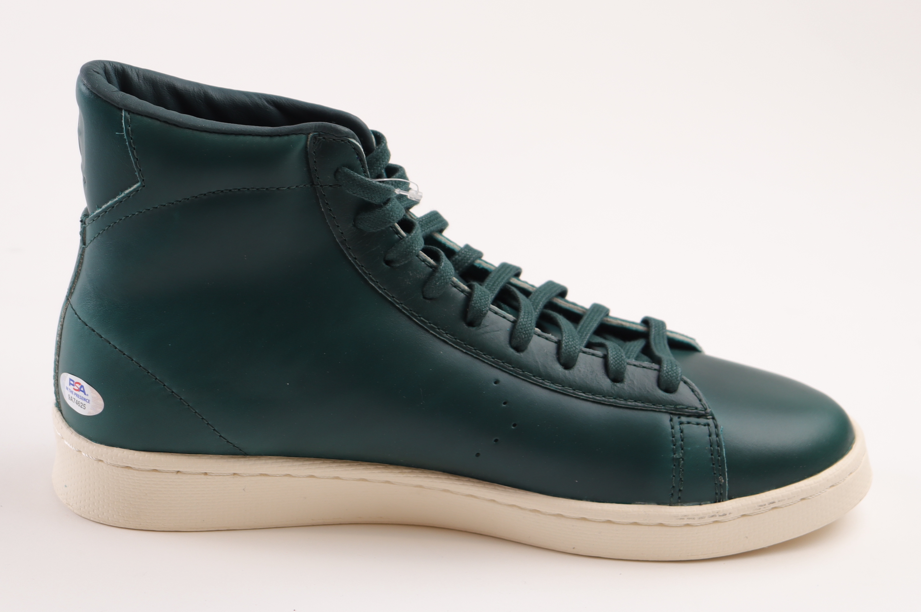 Larry Bird Signed Converse All-Star Leather Basketball Shoe (PSA) at PristineAuction.com Larry Bird Signed Converse All-Star Leather Basketball Shoe (PSA) at PristineAuction.com