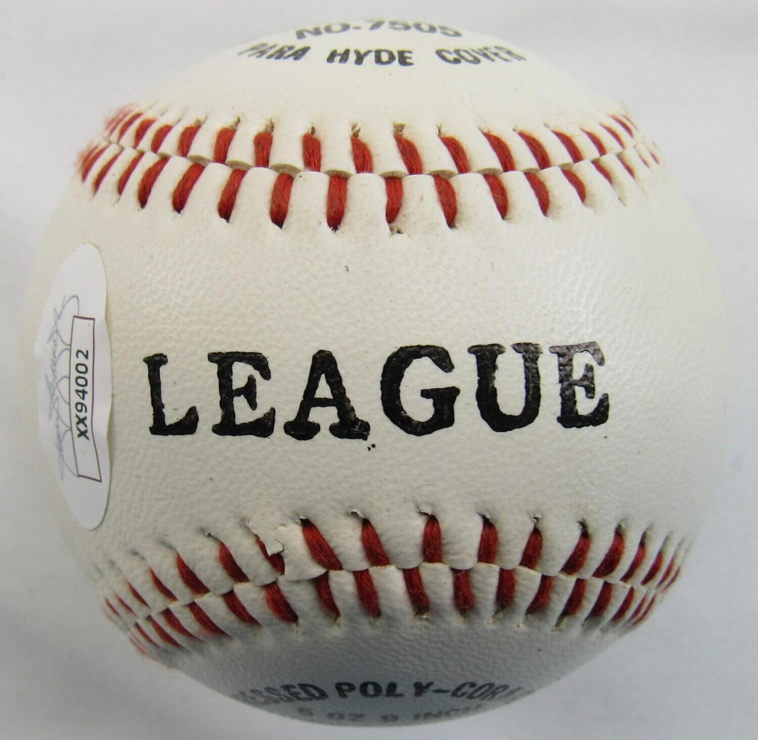 Mickey Mantle Signed Baseball (JSA) at PristineAuction.com Mickey Mantle Signed Baseball (JSA) at PristineAuction.com