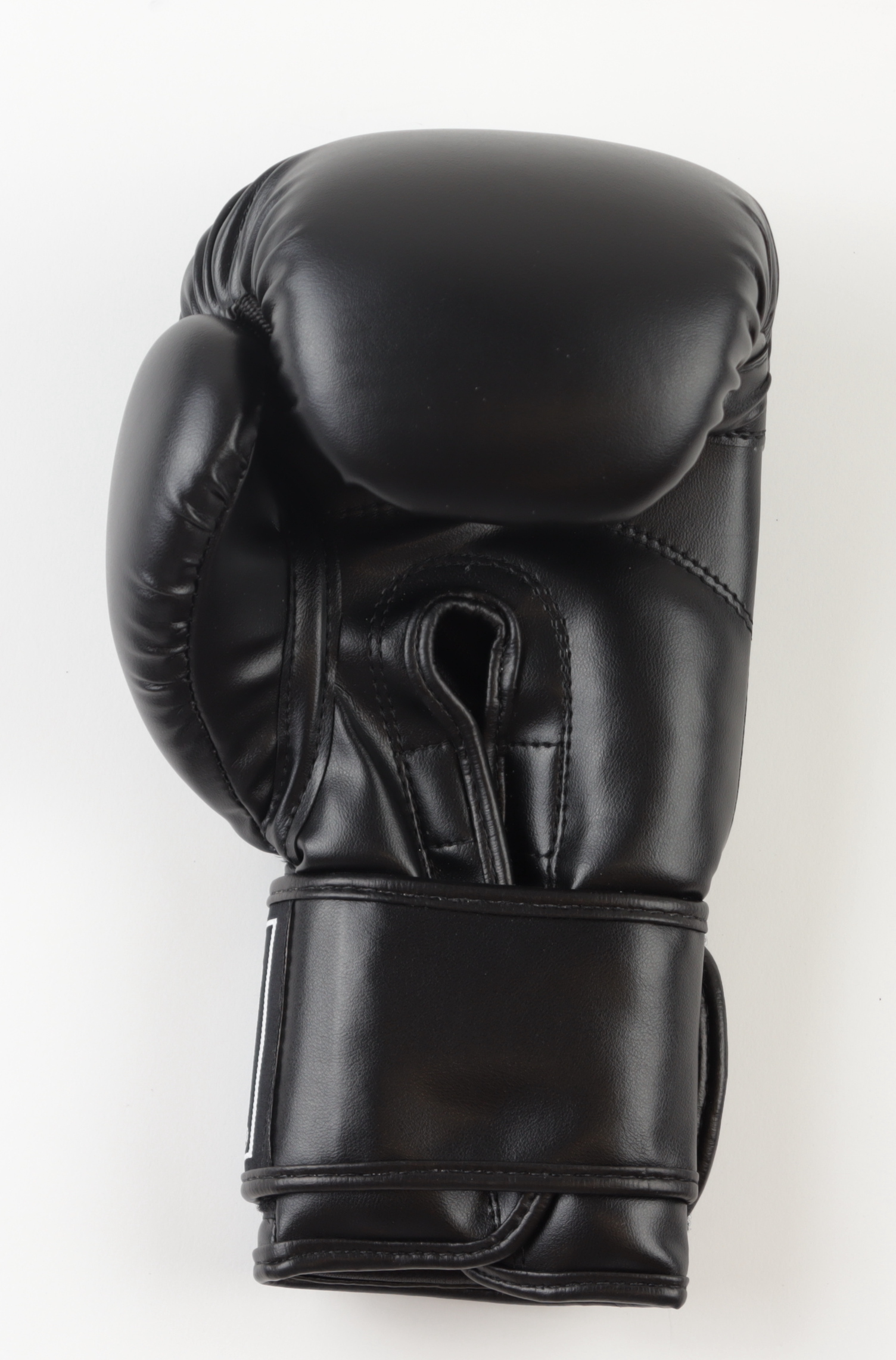 Manny Pacquiao Signed PBS Pro Boxing Glove (PSA) at PristineAuction.com Manny Pacquiao Signed PBS Pro Boxing Glove (PSA) at PristineAuction.com