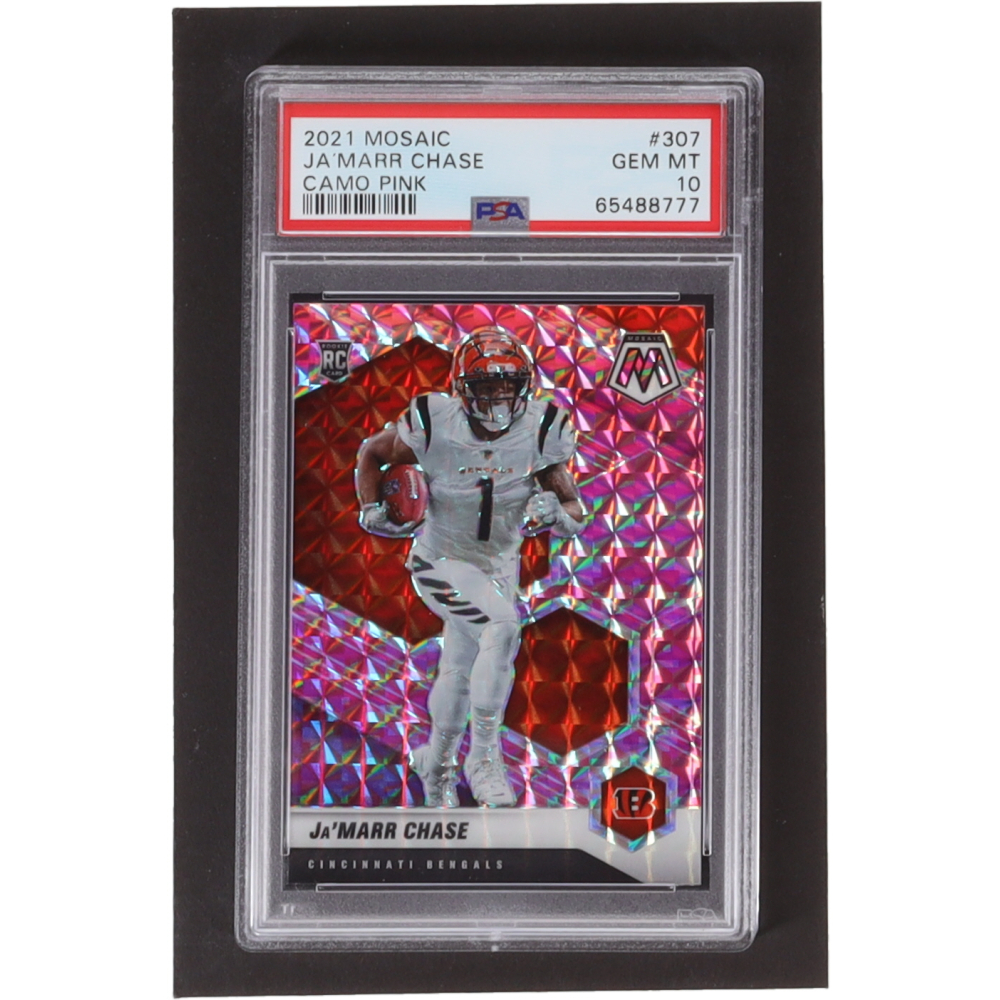 Ja'Marr Chase 2021 Panini Mosaic Mosaic Camo Pink 307 RC (PSA 10