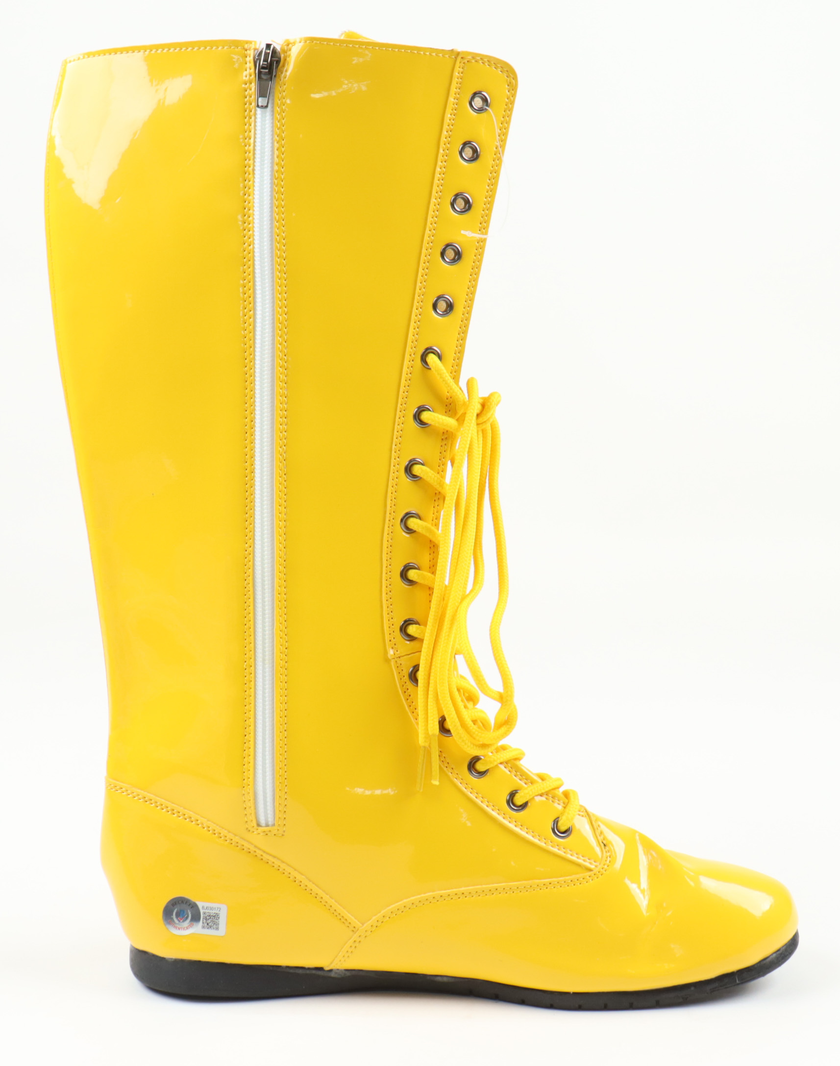 Hulk Hogan Signed Wrestling Boot (Beckett) at PristineAuction.com Hulk Hogan Signed Wrestling Boot (Beckett) at PristineAuction.com