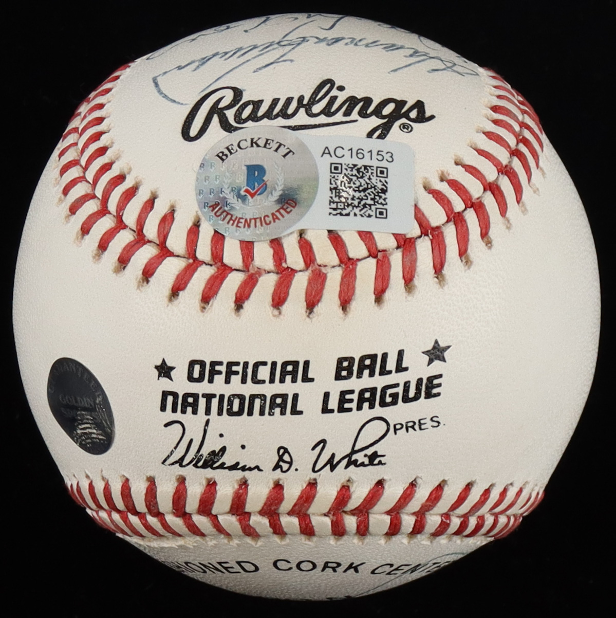 "500 Home Run Club" ONL Baseball Signed by (9) with Hank Aaron, Willie Mays, Ernie Banks, Eddie Mathews (Beckett LOA) at PristineAuction.com "500 Home Run Club" ONL Baseball Signed by (9) with Hank Aaron, Willie Mays, Ernie Banks, Eddie Mathews (Beckett LOA) at PristineAuction.com