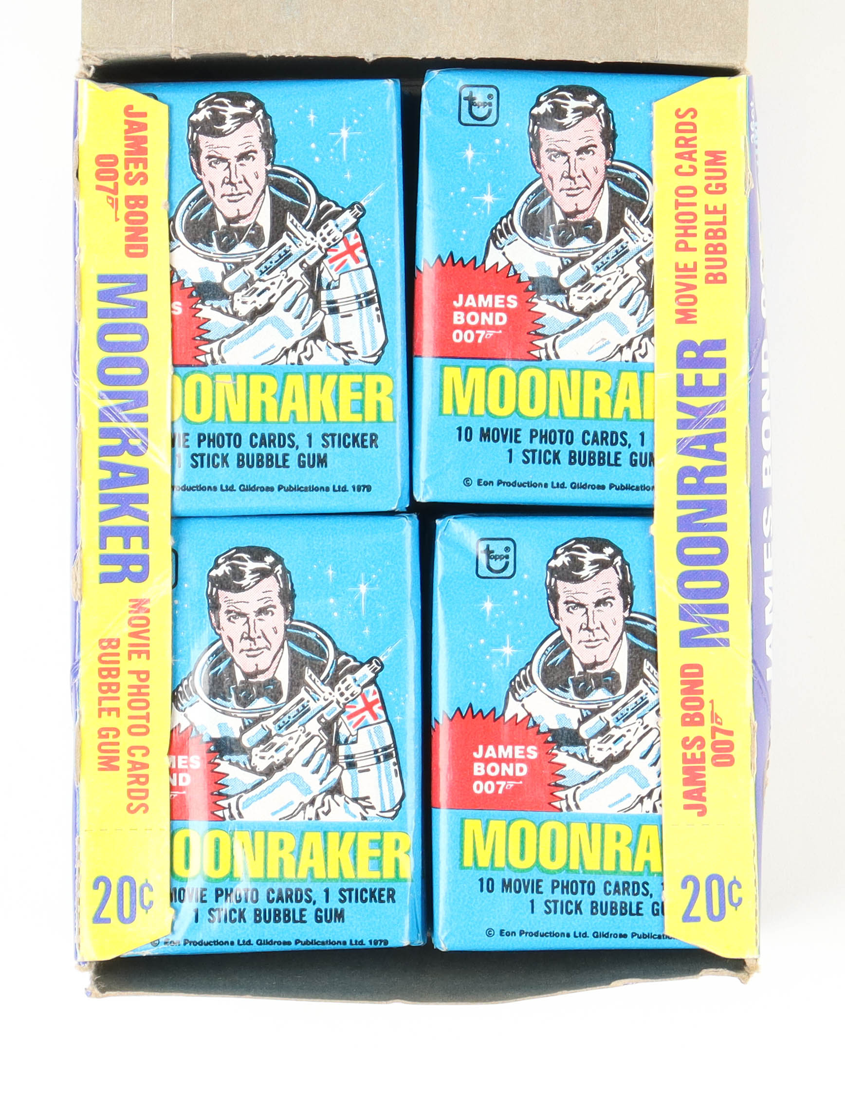 1979 James Bond Moonraker Box with (36) Packs at PristineAuction.com 1979 James Bond Moonraker Box with (36) Packs at PristineAuction.com