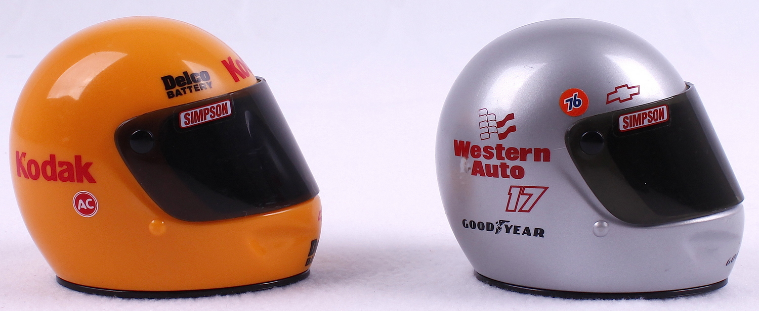 Lot of (2) Simpson Mini Racing Helmets at PristineAuction.com Lot of (2) Simpson Mini Racing Helmets at PristineAuction.com