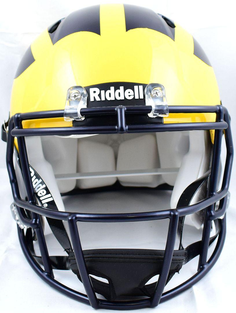 Blake Corum Signed Michigan Wolverines Full-Size Authentic On-Field Speed Helmet (JSA) at PristineAuction.com Blake Corum Signed Michigan Wolverines Full-Size Authentic On-Field Speed Helmet (JSA) at PristineAuction.com