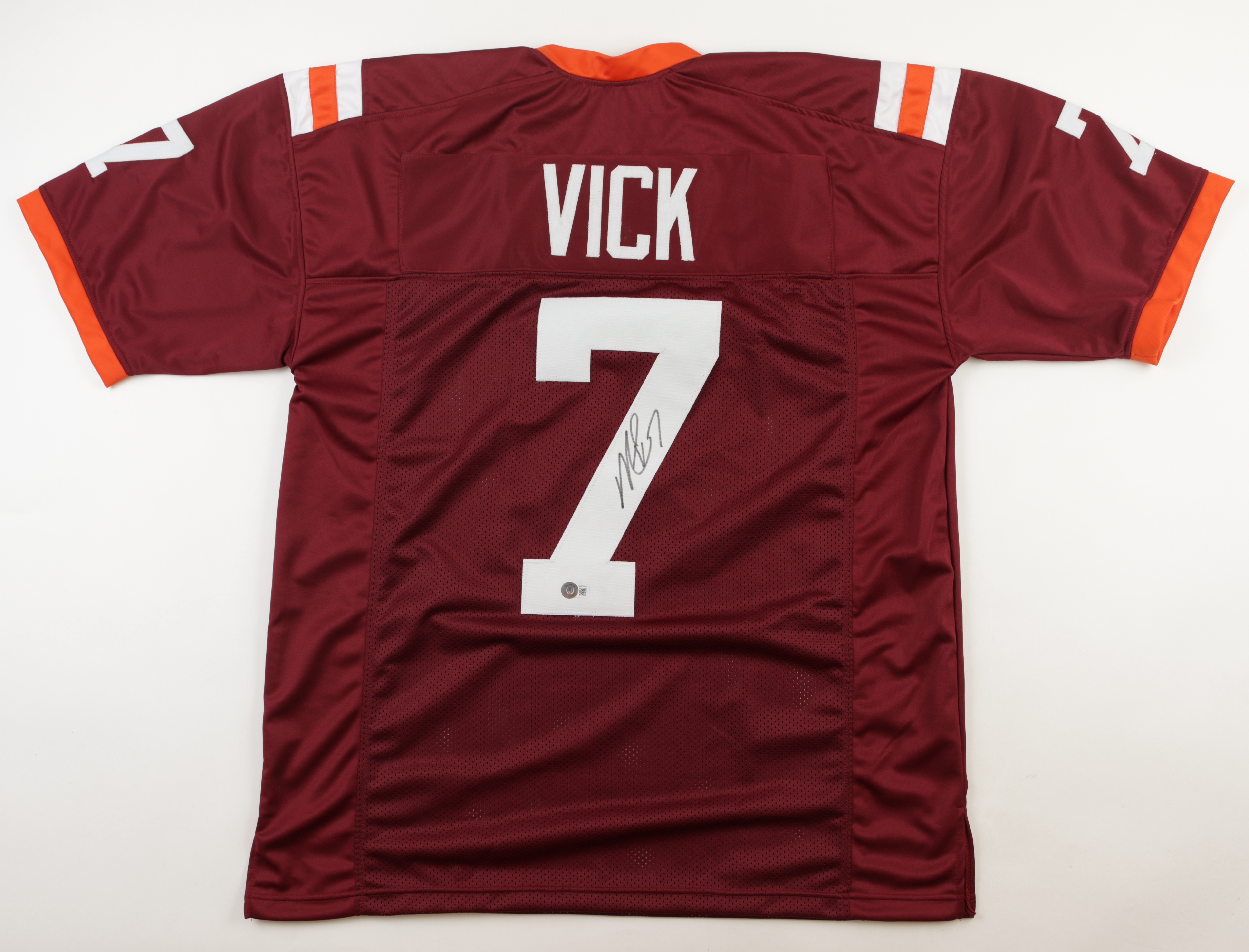 Michael Vick Signed Jersey (Beckett) at PristineAuction.com Michael Vick Signed Jersey (Beckett) at PristineAuction.com