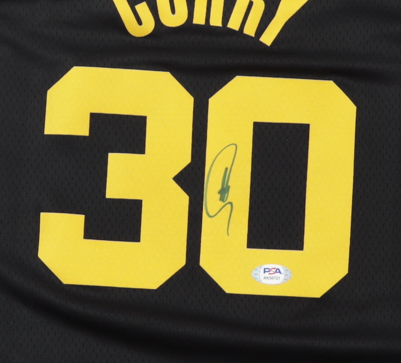 Steph Curry Signed Warriors Jersey (PSA) at PristineAuction.com Steph Curry Signed Warriors Jersey (PSA) at PristineAuction.com