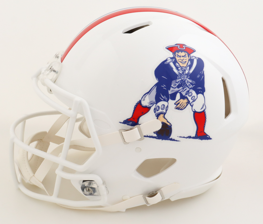 Tom Brady Signed Patriots Throwback Authentic Full-Size Speed Helmet (Fanatics LOA) at PristineAuction.com Tom Brady Signed Patriots Throwback Authentic Full-Size Speed Helmet (Fanatics LOA) at PristineAuction.com