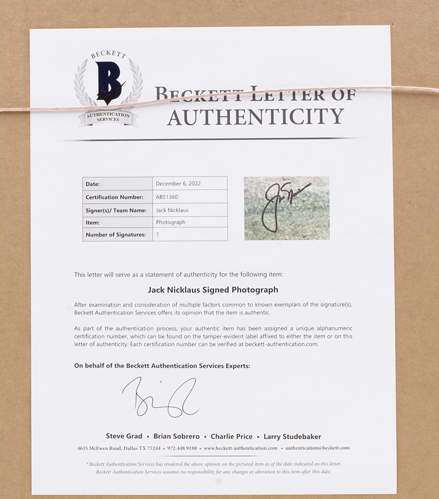 Jack Nicklaus Signed 16x20 Custom Framed Photo Display (Beckett LOA) at PristineAuction.com Jack Nicklaus Signed 16x20 Custom Framed Photo Display (Beckett LOA) at PristineAuction.com