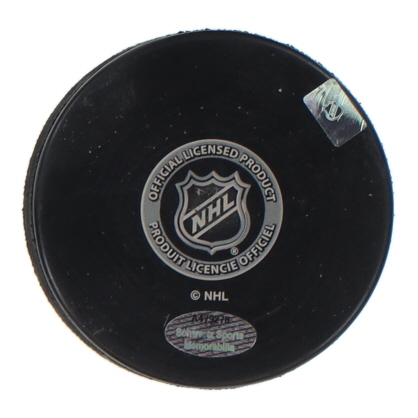 Ted Lindsay Signed Red Wings Logo Hockey Puck Inscribed "H.H.O.F. 66" (Schwartz) at PristineAuction.com Ted Lindsay Signed Red Wings Logo Hockey Puck Inscribed "H.H.O.F. 66" (Schwartz) at PristineAuction.com