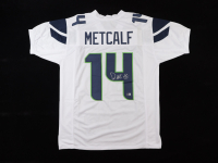 DK Metcalf Signed Jersey (Beckett) at PristineAuction.com