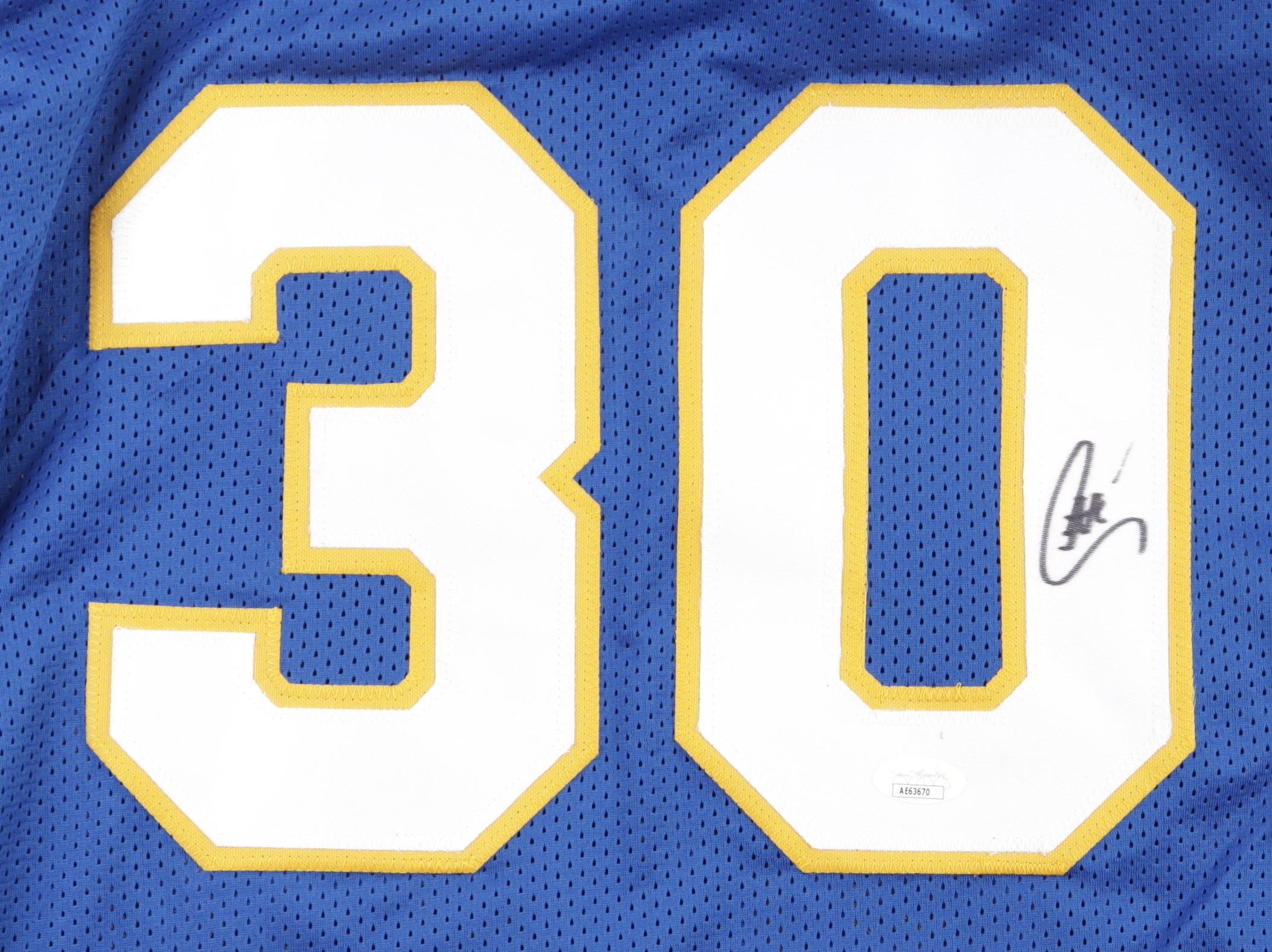Stephen Curry Signed Jersey (JSA) at PristineAuction.com Stephen Curry Signed Jersey (JSA) at PristineAuction.com