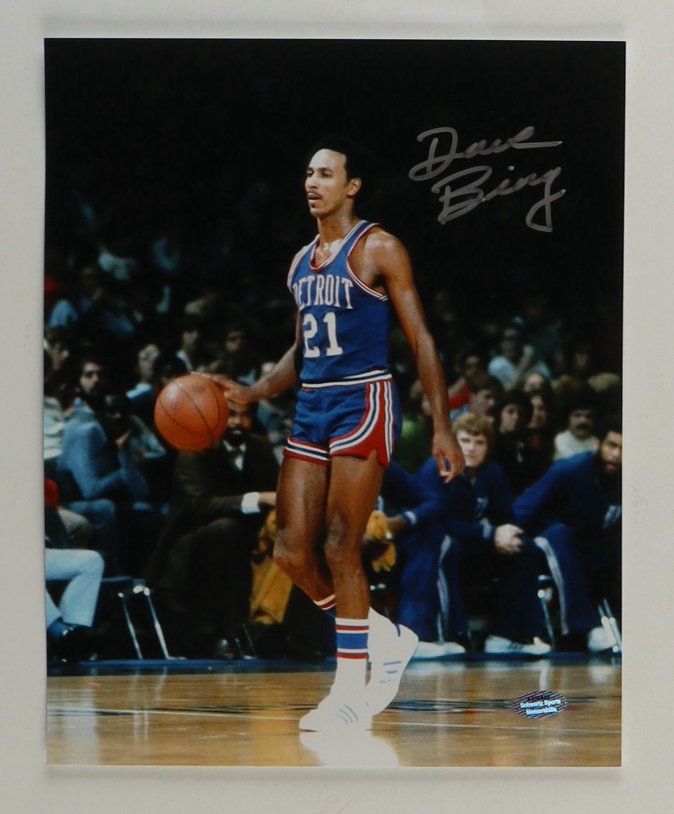 Dave Bing Signed Pistons 8x10 Photo (Schwartz) at PristineAuction.com Dave Bing Signed Pistons 8x10 Photo (Schwartz) at PristineAuction.com