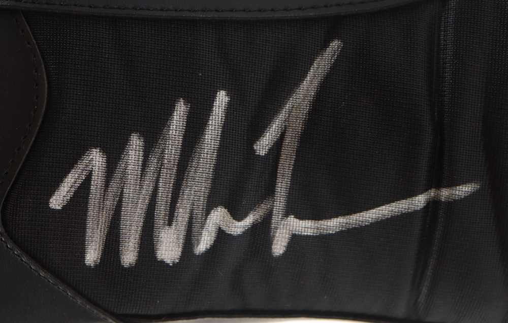 Mike Tyson & Michael Spinks Signed Pair Of Title Boxing Boots Inscribed "Jinx" (PSA, JSA & Tyson) at PristineAuction.com Mike Tyson & Michael Spinks Signed Pair Of Title Boxing Boots Inscribed "Jinx" (PSA, JSA & Tyson) at PristineAuction.com