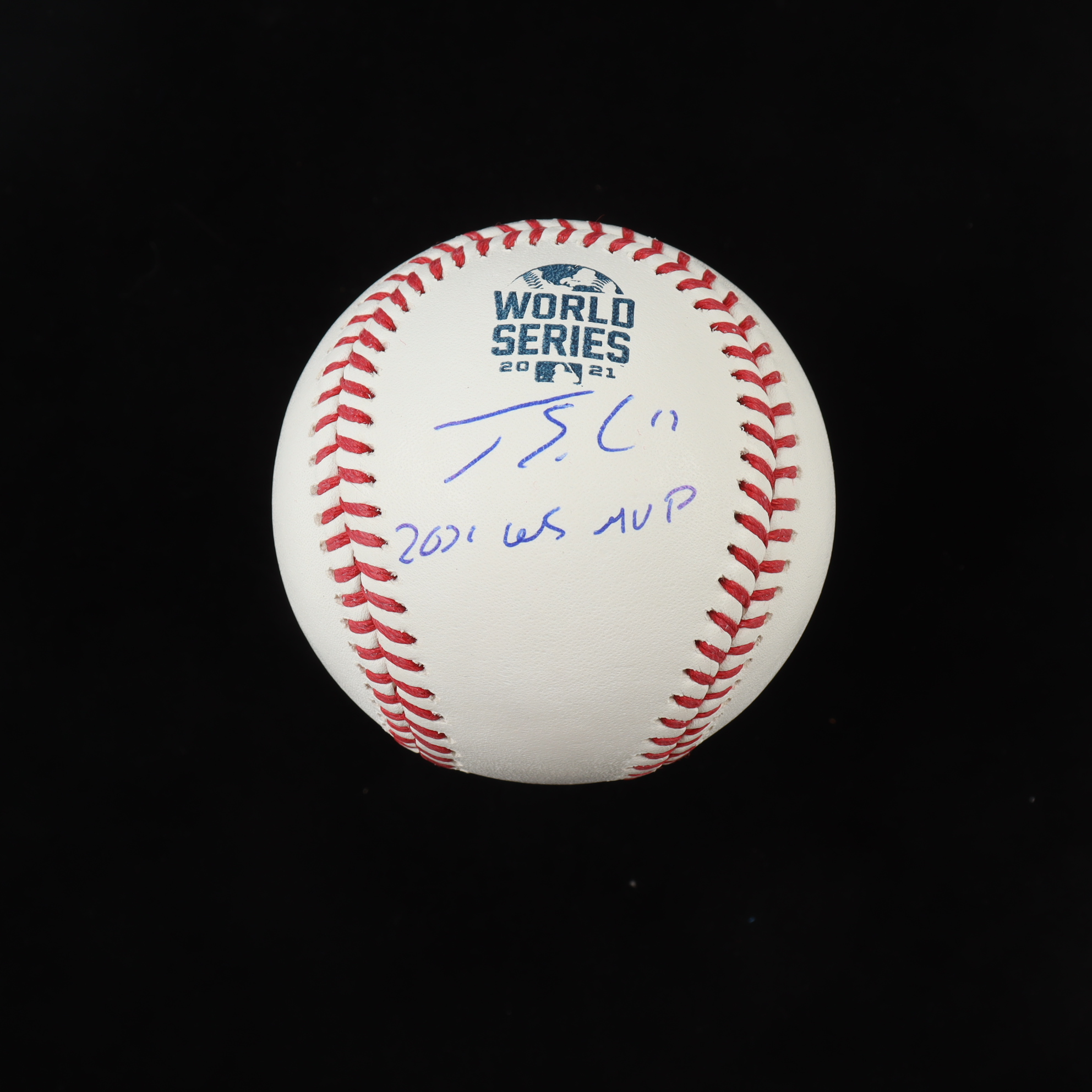 Jorge Soler Signed 2021 World Series Logo Baseball Inscribed "2021 WS MVP" (LGC) at PristineAuction.com Jorge Soler Signed 2021 World Series Logo Baseball Inscribed "2021 WS MVP" (LGC) at PristineAuction.com