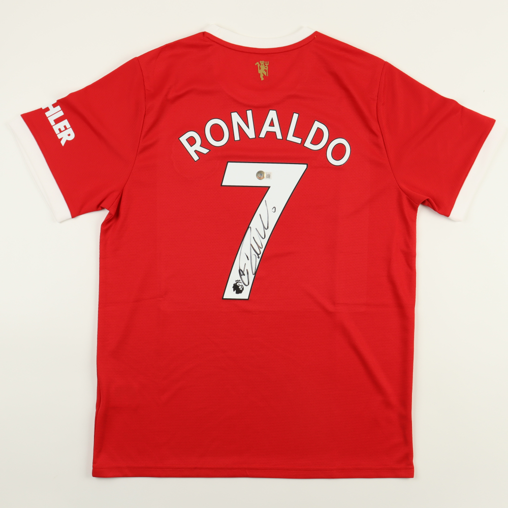 Cristiano Ronaldo Signed Manchester United Jersey (Beckett) | Pristine Auction