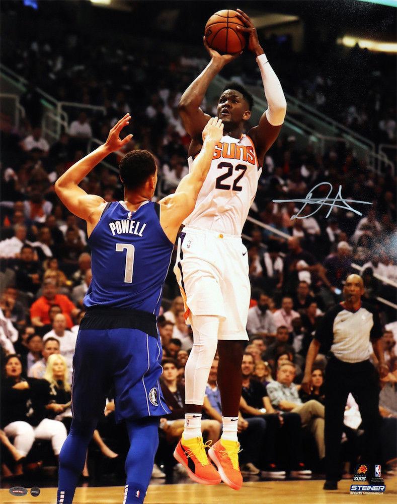 Deandre Ayton Signed 16x20 Photo (GameDay Legends & Steiner) at PristineAuction.com Deandre Ayton Signed 16x20 Photo (GameDay Legends & Steiner) at PristineAuction.com