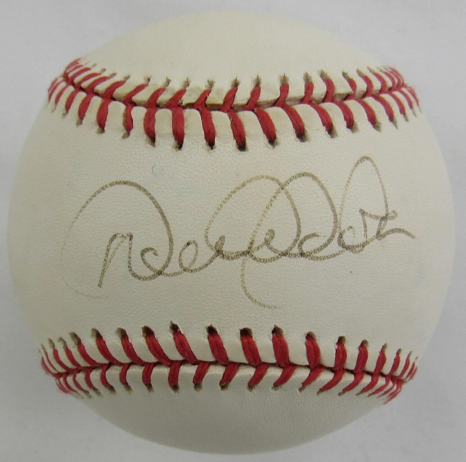 Derek Jeter Signed OAL Baseball (JSA) at PristineAuction.com Derek Jeter Signed OAL Baseball (JSA) at PristineAuction.com