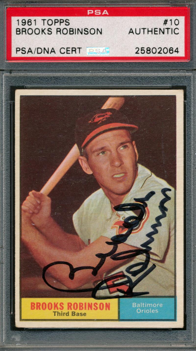 Brooks Robinson Signed 1961 Topps #10 (PSA) at PristineAuction.com Brooks Robinson Signed 1961 Topps #10 (PSA) at PristineAuction.com