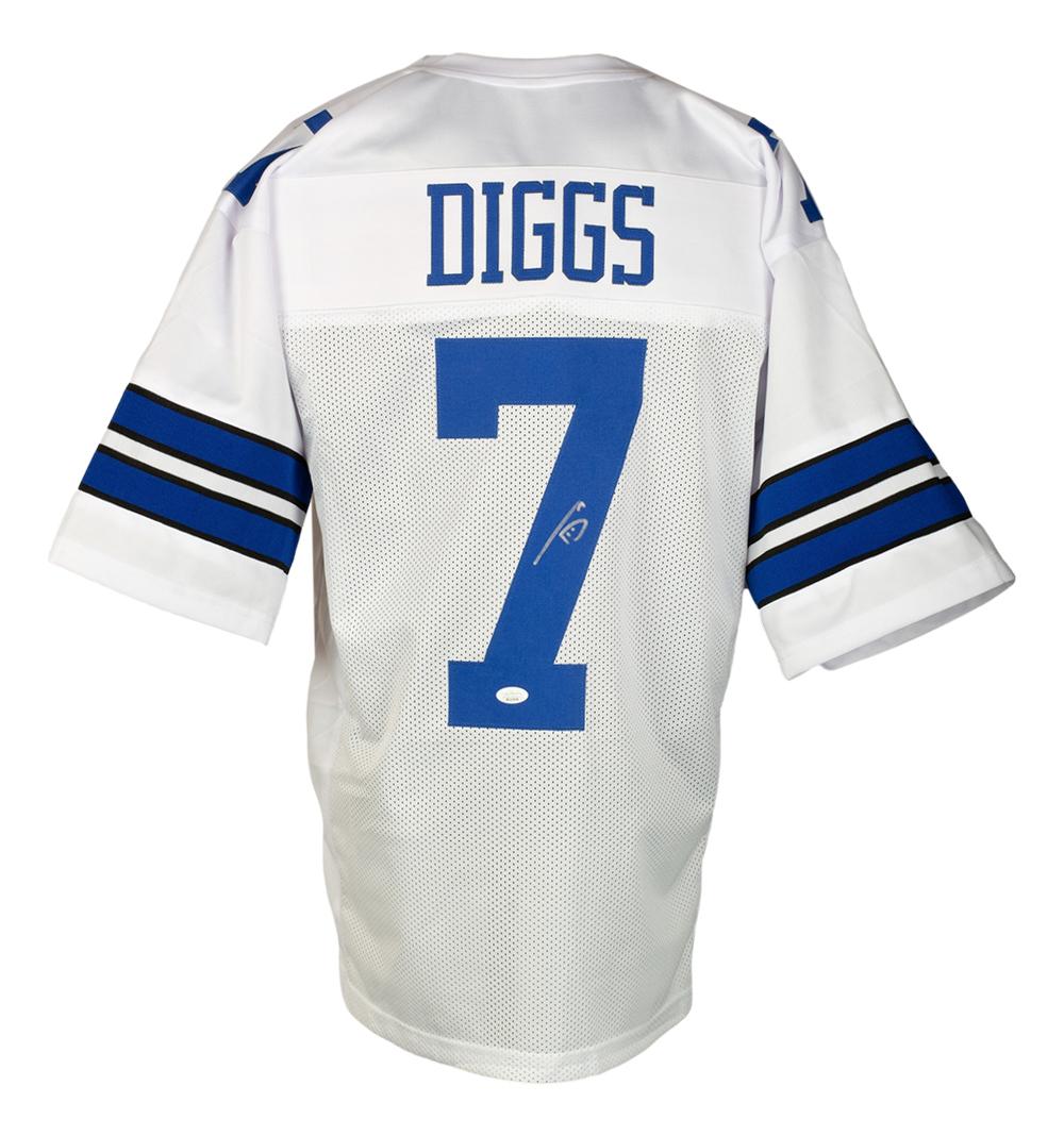 Trevon Diggs Signed Jersey (JSA) at PristineAuction.com Trevon Diggs Signed Jersey (JSA) at PristineAuction.com