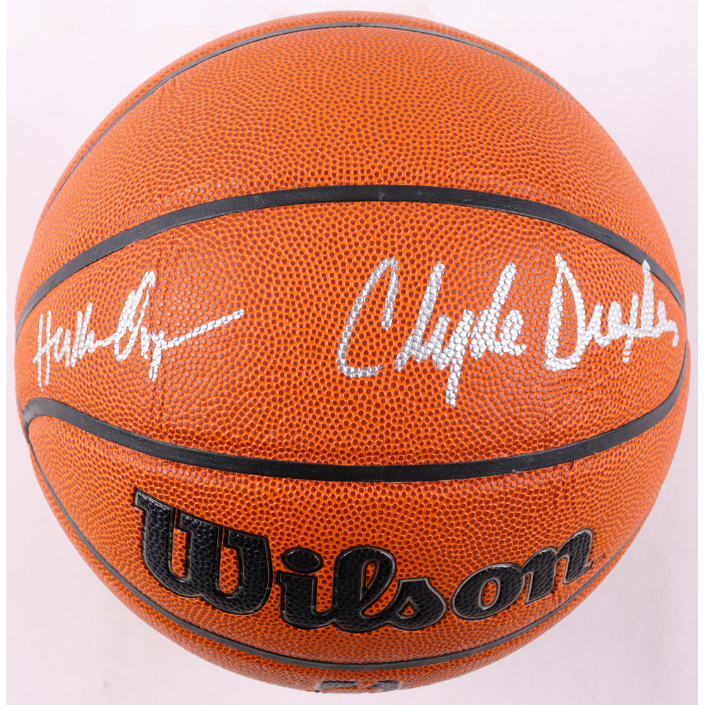 Hakeem Olajuwon signed basketball main image 0
