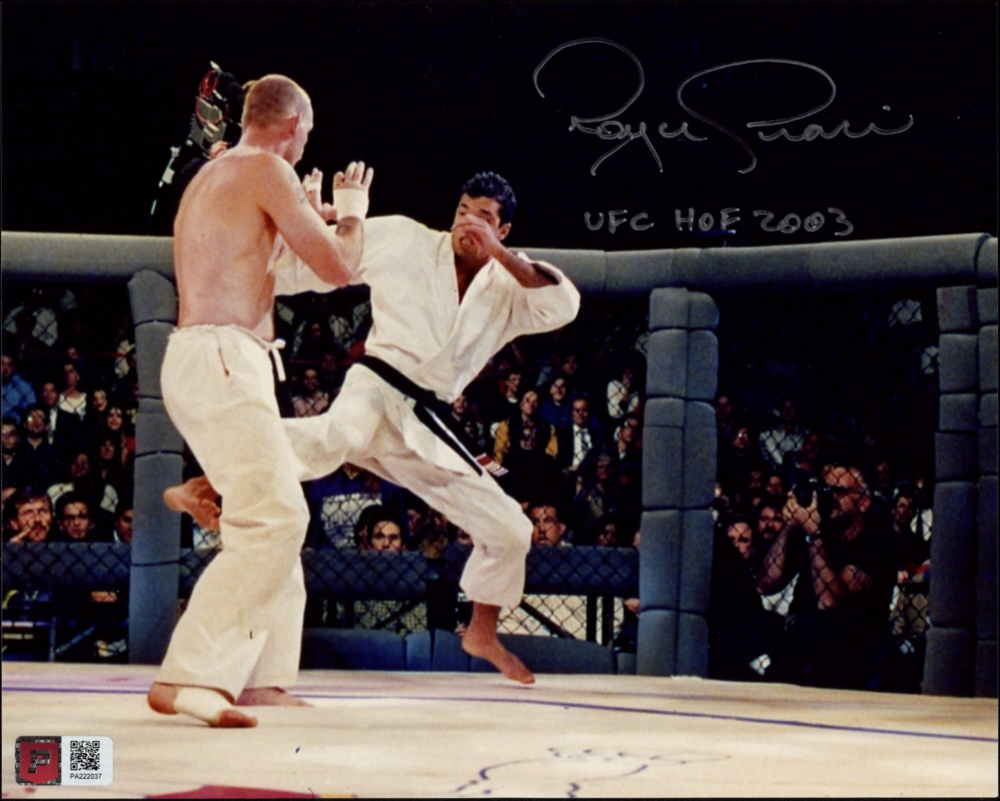 Royce Gracie Signed UFC 8x10 Photo Inscribed "UFC HOF 2003" (PA) at PristineAuction.com Royce Gracie Signed UFC 8x10 Photo Inscribed "UFC HOF 2003" (PA) at PristineAuction.com