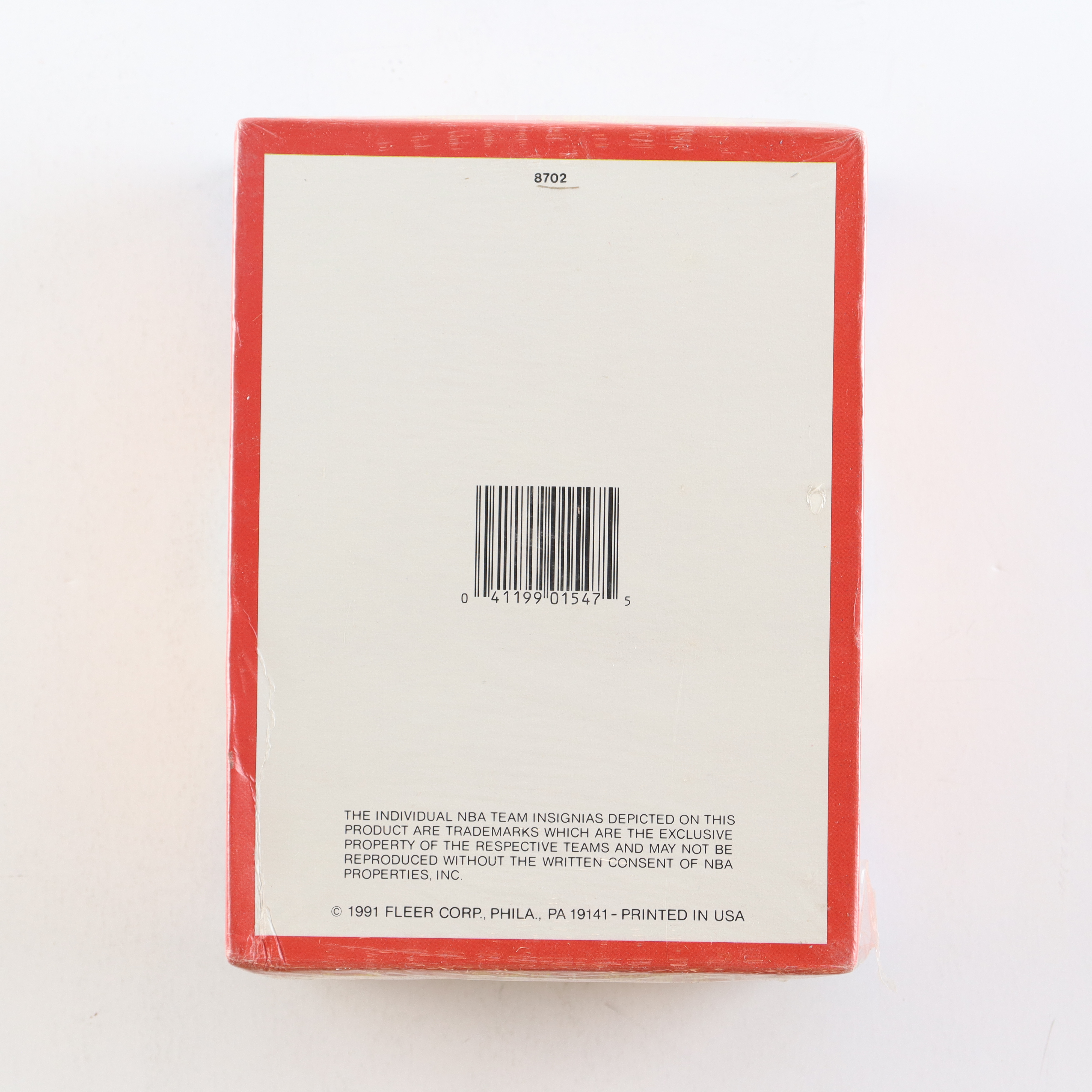 1991-92 Fleer Basketball Wax Box of (36) Packs at PristineAuction.com 1991-92 Fleer Basketball Wax Box of (36) Packs at PristineAuction.com