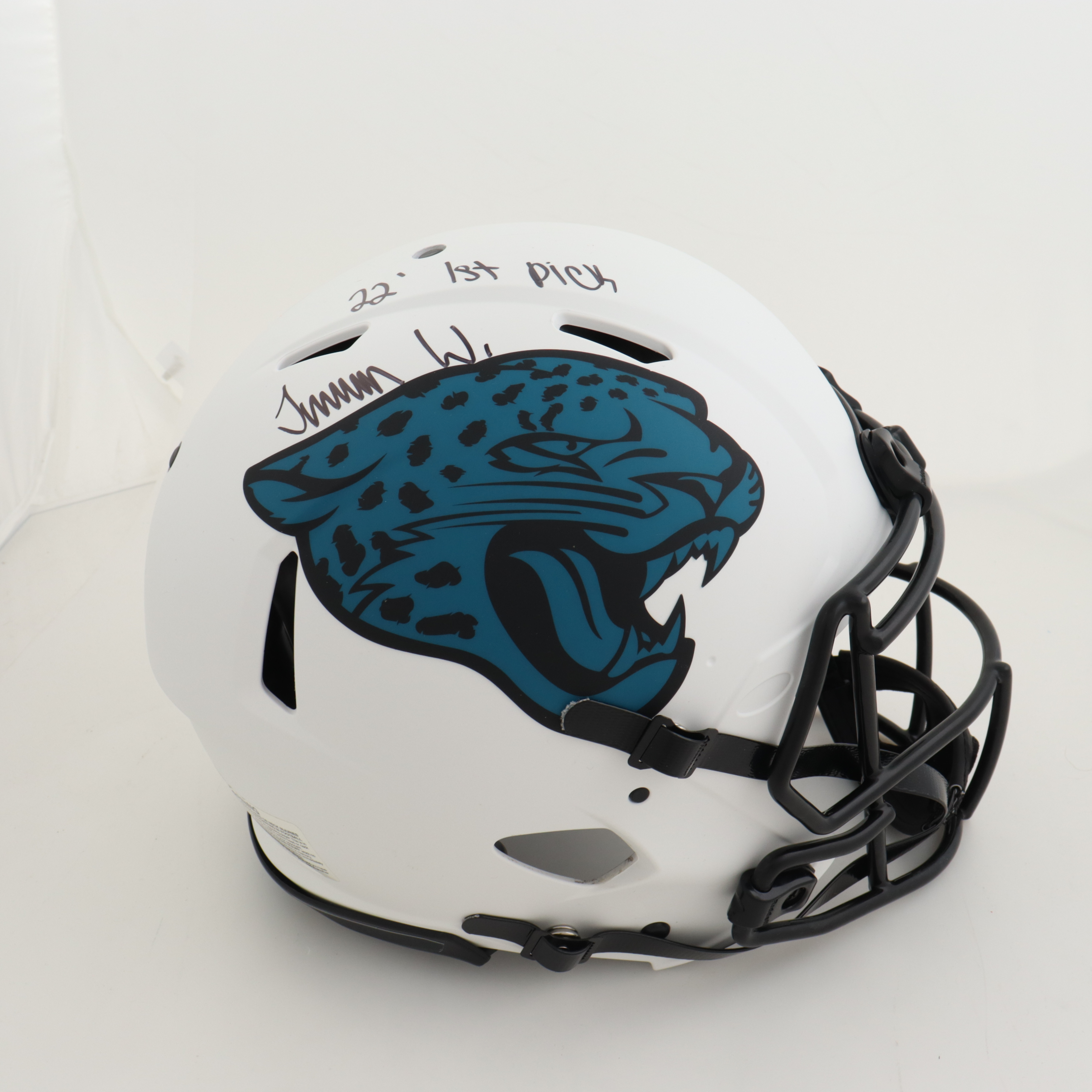 Travon Walker Signed Jaguars Full-Size Authentic On-Field Lunar Eclipse Alternate Speed Helmet Inscribed "'22 1st Pick" (Beckett) at PristineAuction.com Travon Walker Signed Jaguars Full-Size Authentic On-Field Lunar Eclipse Alternate Speed Helmet Inscribed "'22 1st Pick" (Beckett) at PristineAuction.com
