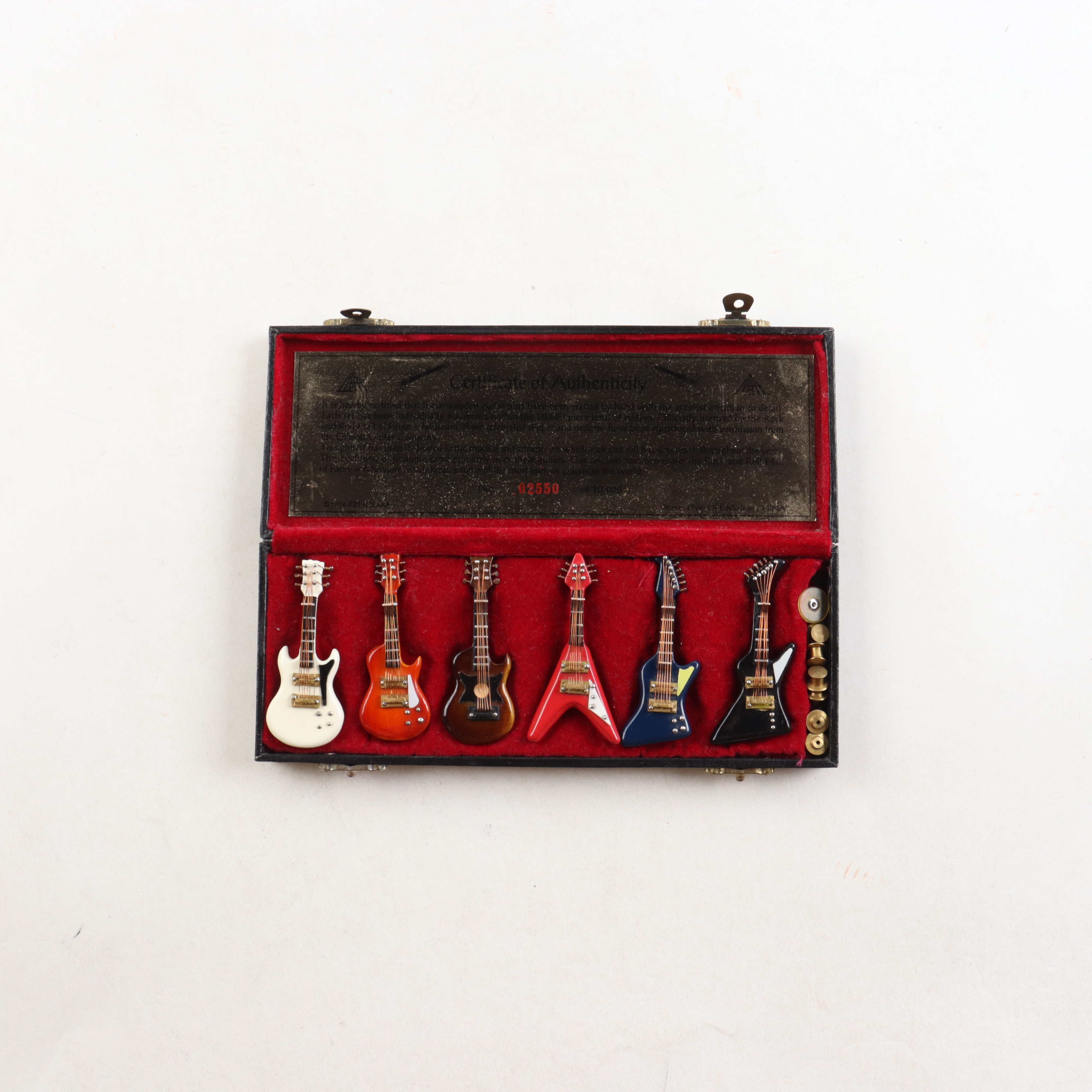 Rock n' Roll Hall of Fame Set of (6) Pins at PristineAuction.com Rock n' Roll Hall of Fame Set of (6) Pins at PristineAuction.com