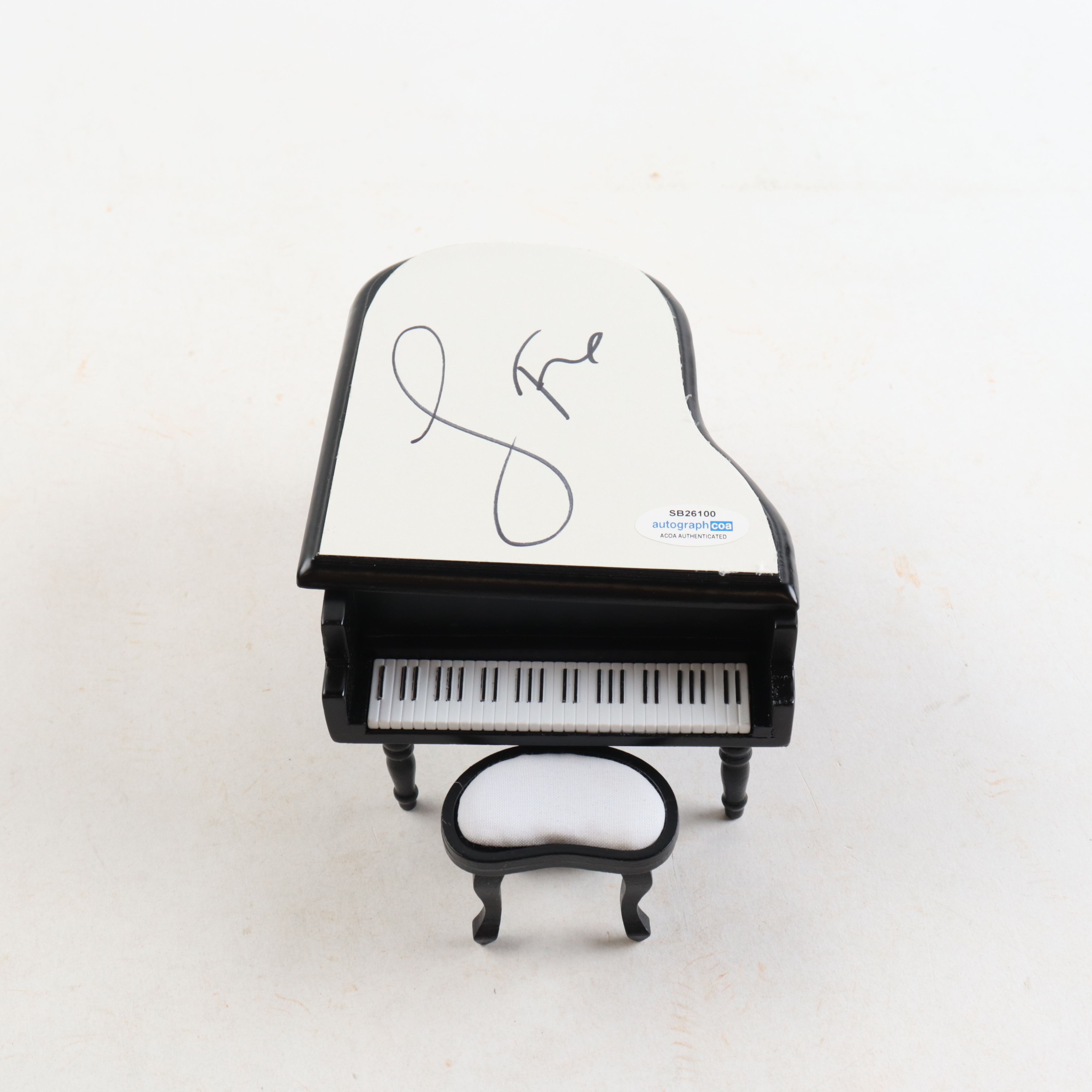 Jamie Foxx Signed Mini Piano (AutographCOA) at PristineAuction.com Jamie Foxx Signed Mini Piano (AutographCOA) at PristineAuction.com