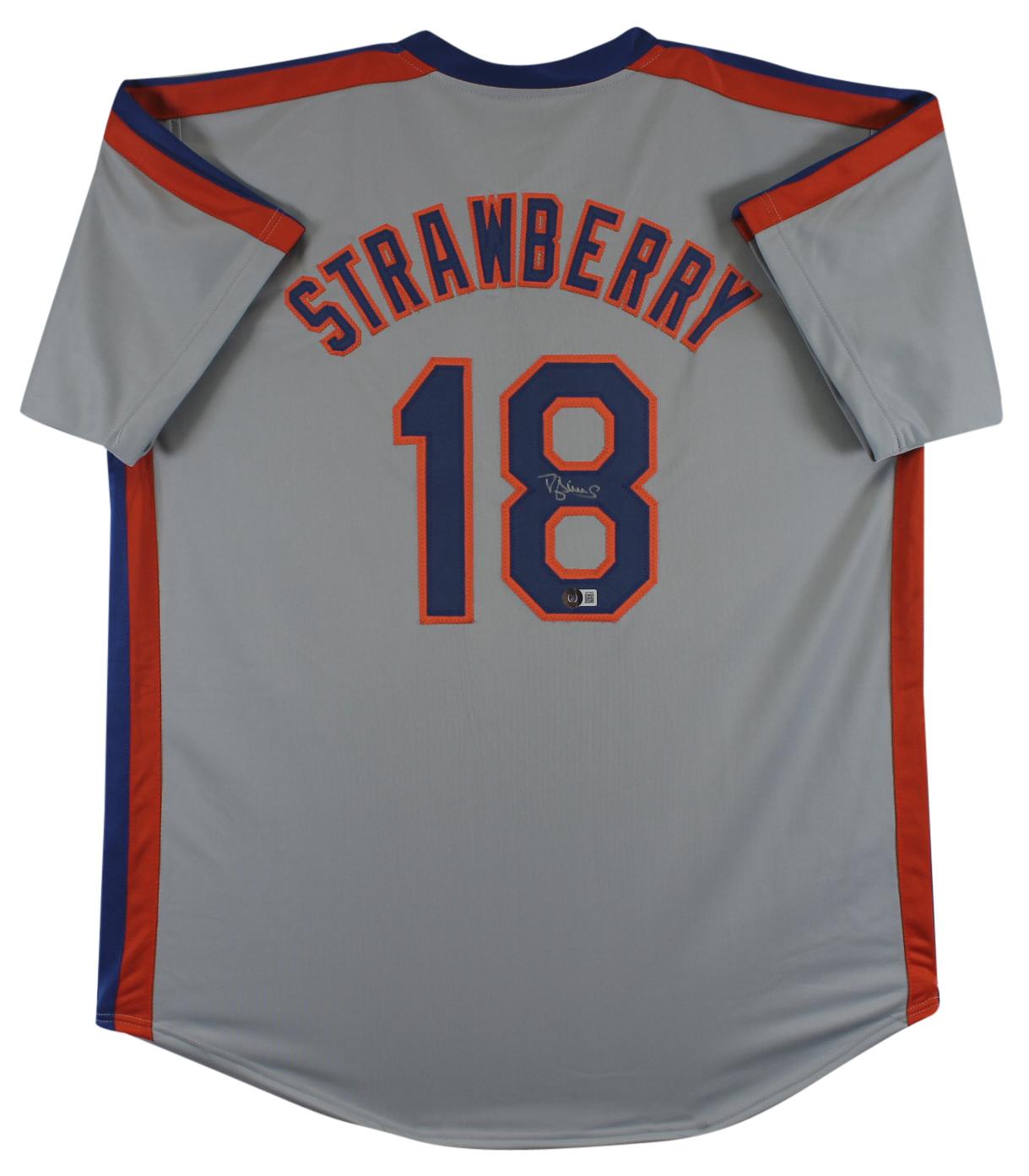 Daryl Strawberry Signed Jersey (Beckett) at PristineAuction.com Daryl Strawberry Signed Jersey (Beckett) at PristineAuction.com