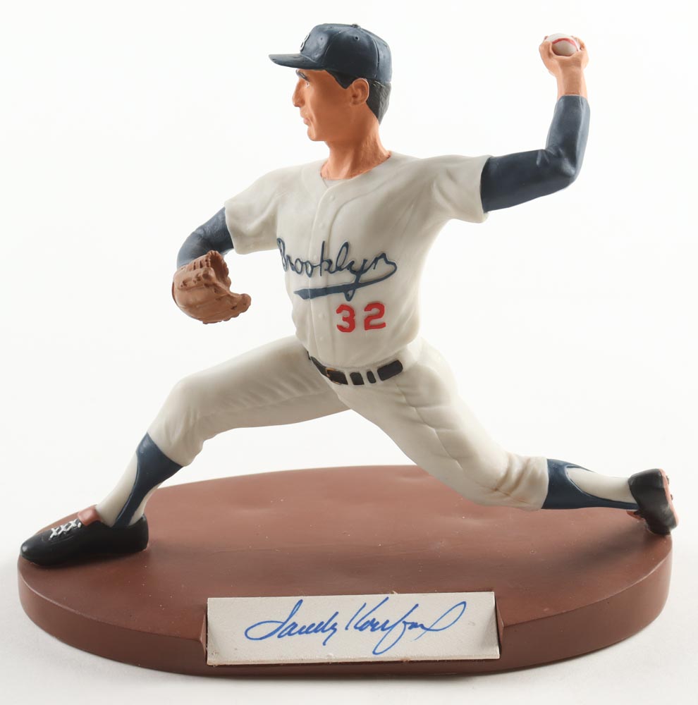Sandy Koufax Signed LE 1990 Salvino Sports Legends Figurine (Salvino) at PristineAuction.com Sandy Koufax Signed LE 1990 Salvino Sports Legends Figurine (Salvino) at PristineAuction.com