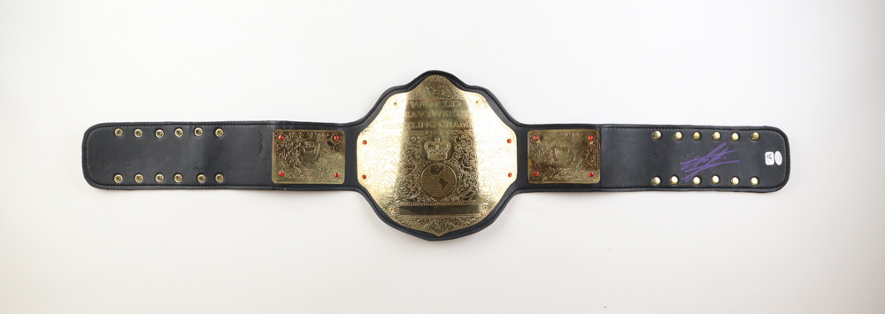 The Undertaker Signed World Heavyweight Wrestling Champion Belt (JSA & Undertaker) at PristineAuction.com The Undertaker Signed World Heavyweight Wrestling Champion Belt (JSA & Undertaker) at PristineAuction.com