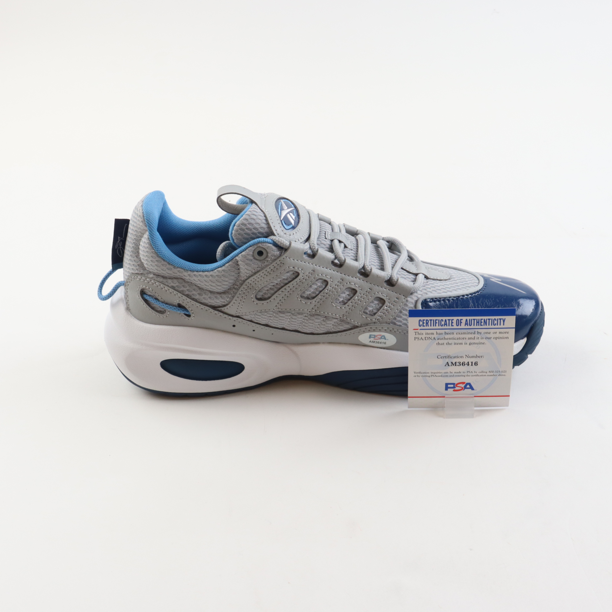 Jalen Pickett Signed Reebok Basketball Shoe (PSA) at PristineAuction.com Jalen Pickett Signed Reebok Basketball Shoe (PSA) at PristineAuction.com