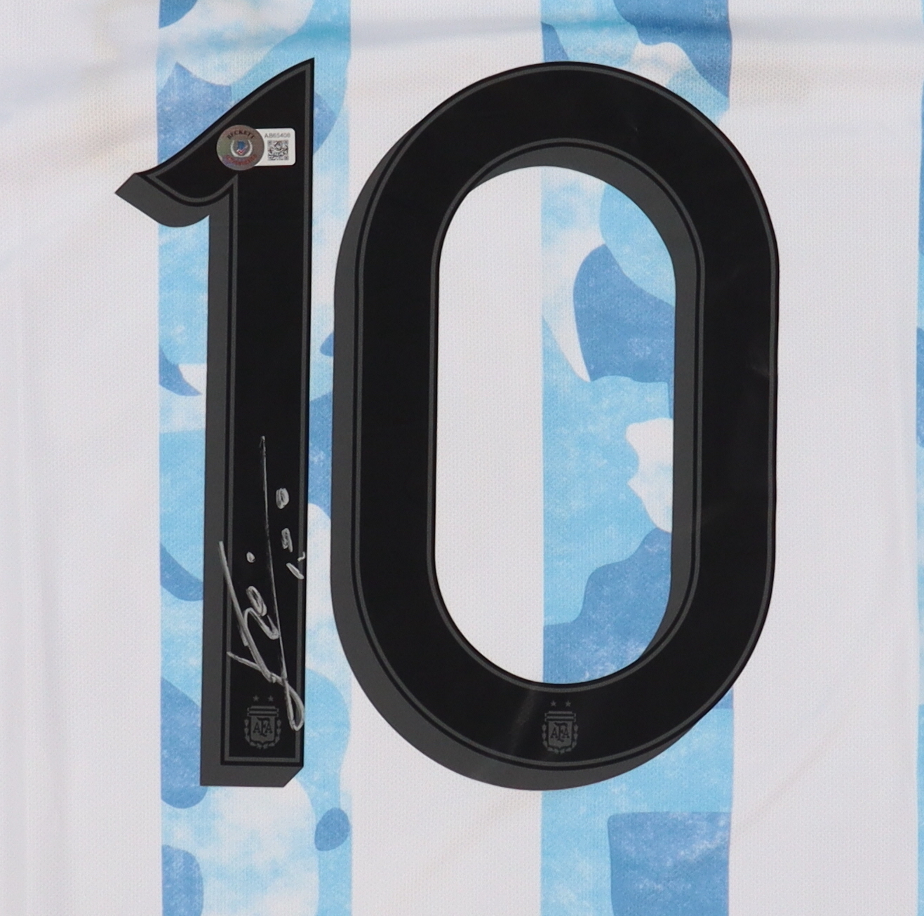 Lionel Messi Signed Argentina Jersey (Beckett) at PristineAuction.com Lionel Messi Signed Argentina Jersey (Beckett) at PristineAuction.com