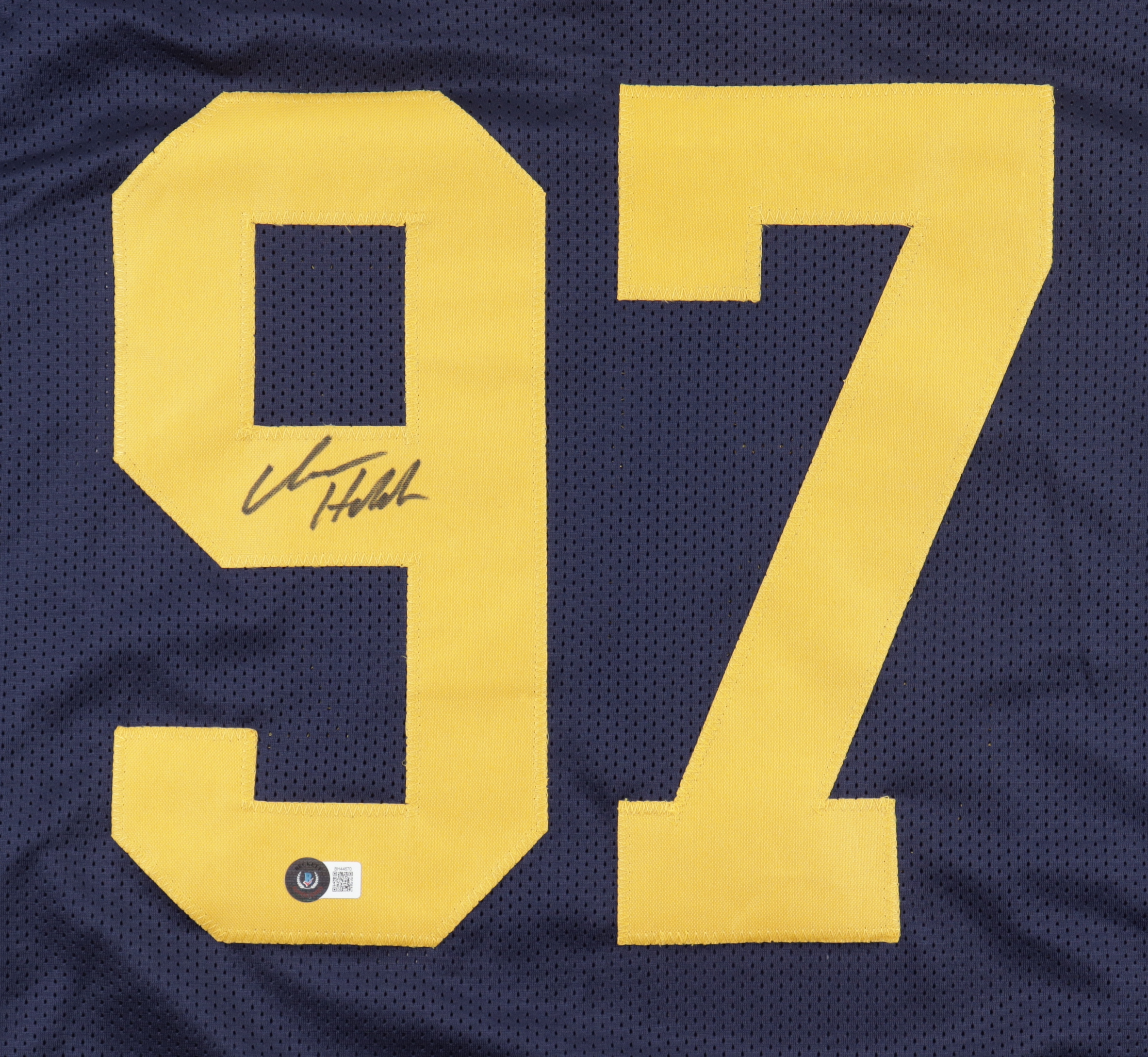 Aidan Hutchinson Signed Jersey (Beckett) at PristineAuction.com Aidan Hutchinson Signed Jersey (Beckett) at PristineAuction.com