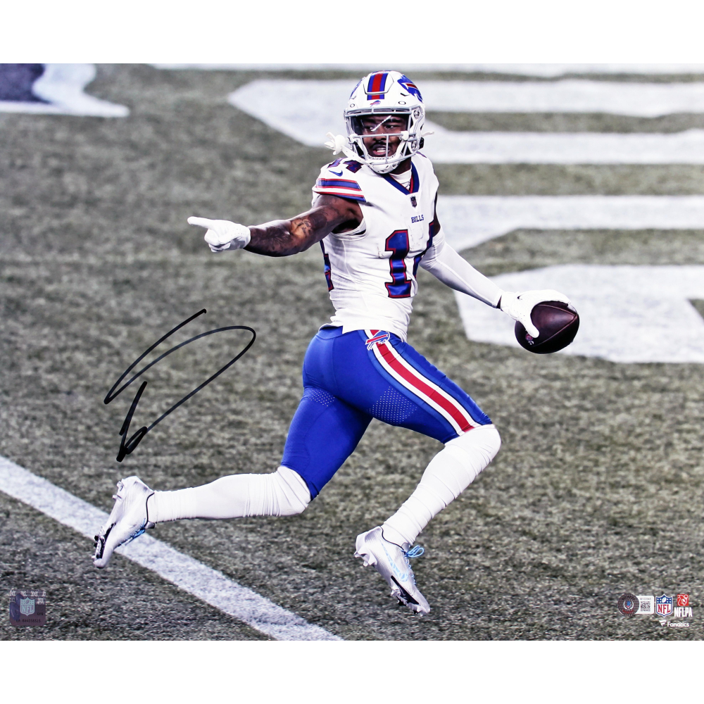 Stefon Diggs Signed Bills 16x20 Photo (Beckett) | Pristine Auction