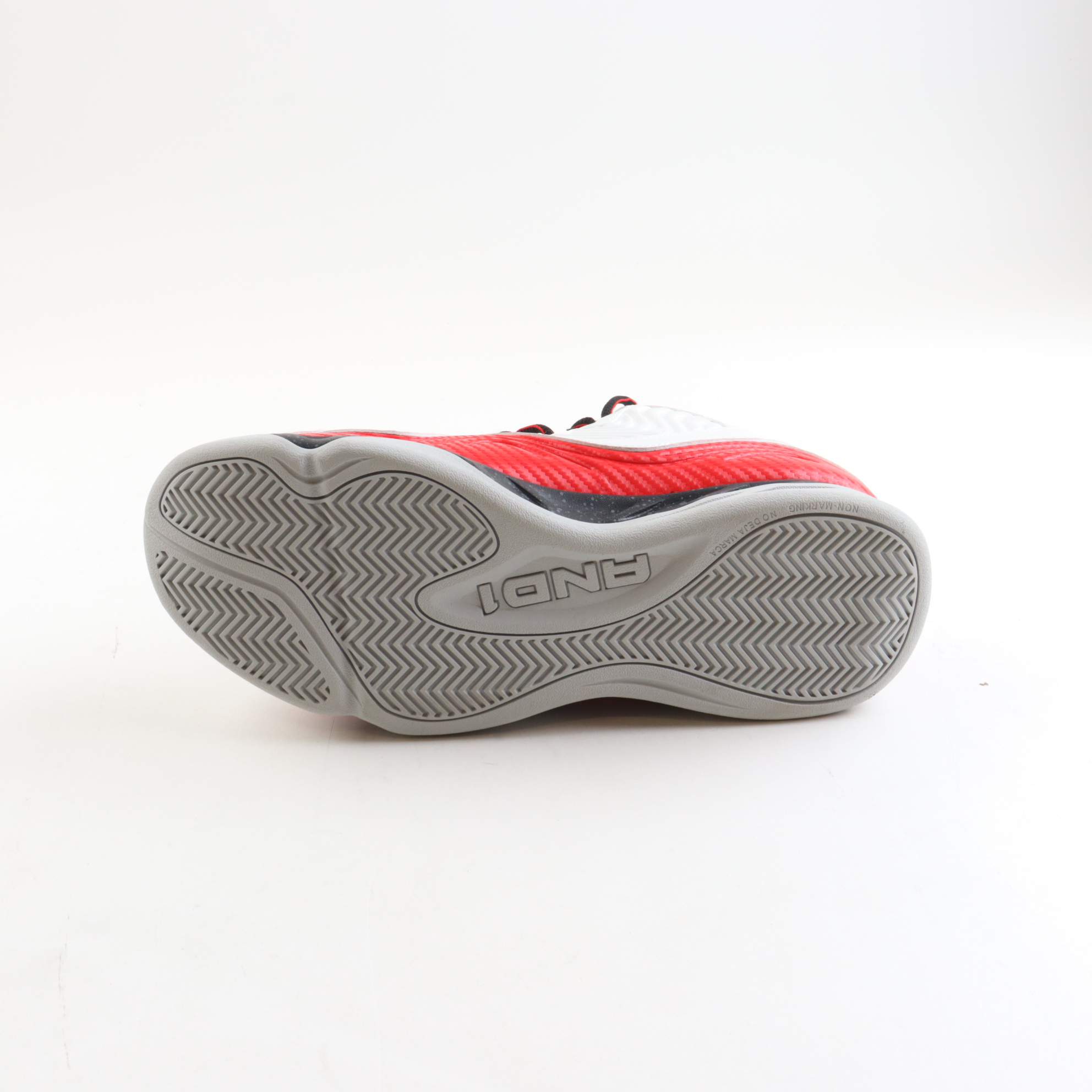 Zach Edey Signed And1 Basketball Shoe (PSA) at PristineAuction.com Zach Edey Signed And1 Basketball Shoe (PSA) at PristineAuction.com