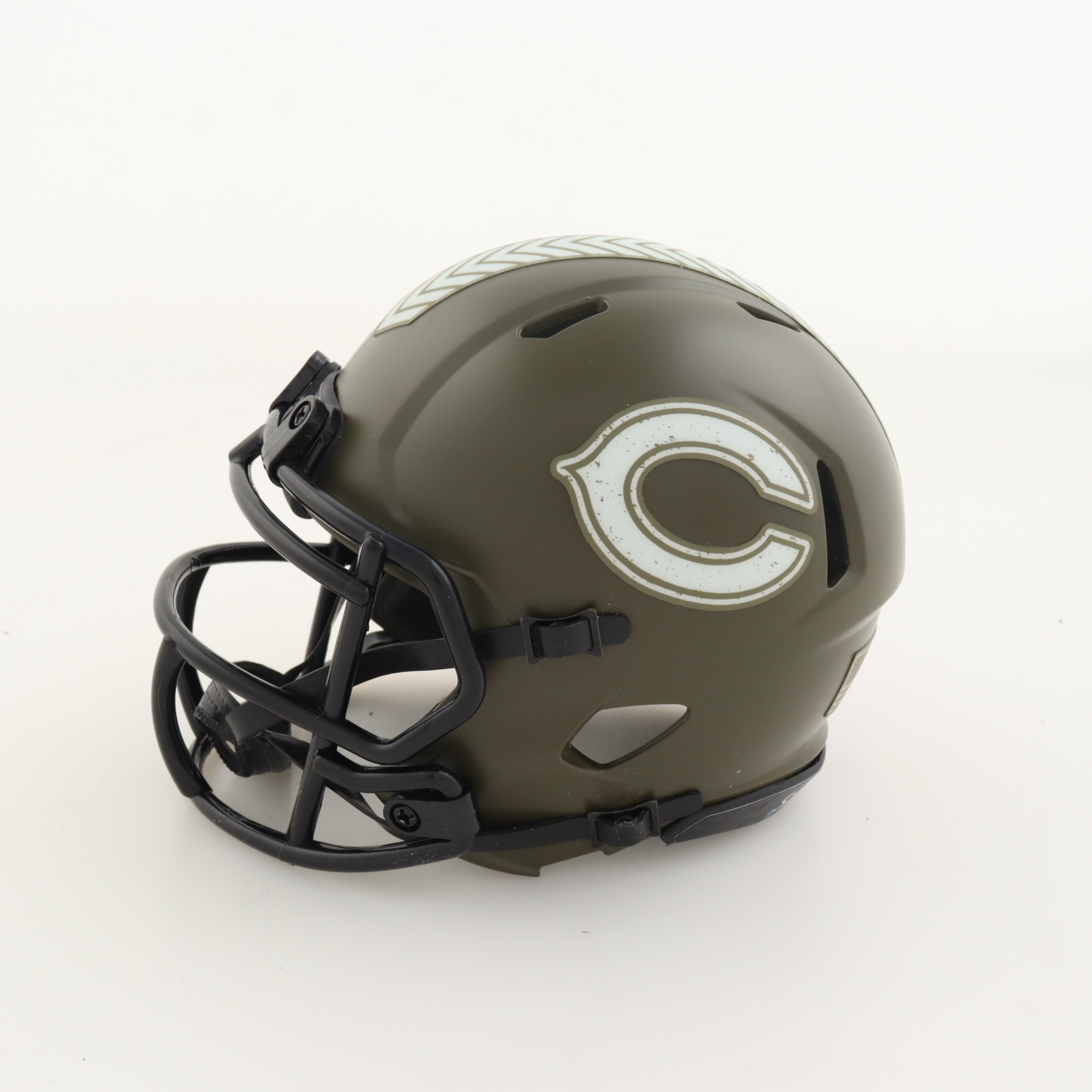 D.J. Moore Signed Bears Salute To Service Alternate Speed Mini Helmet (Beckett) at PristineAuction.com D.J. Moore Signed Bears Salute To Service Alternate Speed Mini Helmet (Beckett) at PristineAuction.com