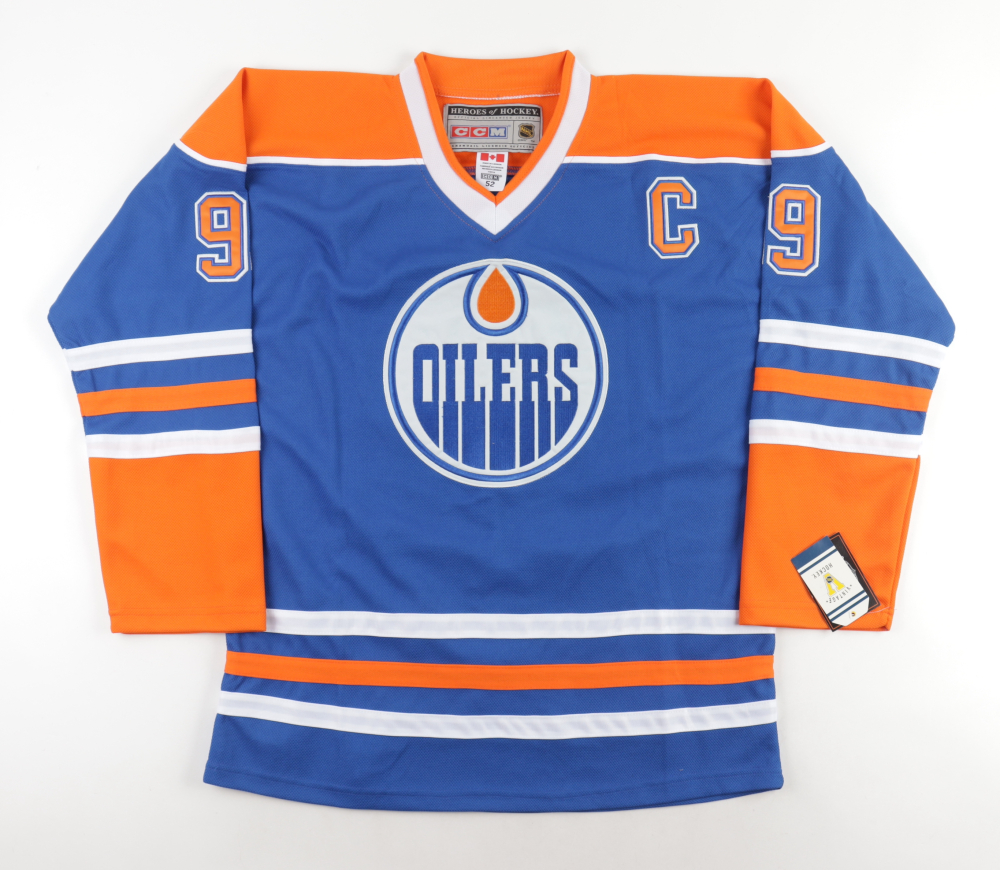Wayne Gretzky Signed Oilers Jersey (PSA) Pristine Auction