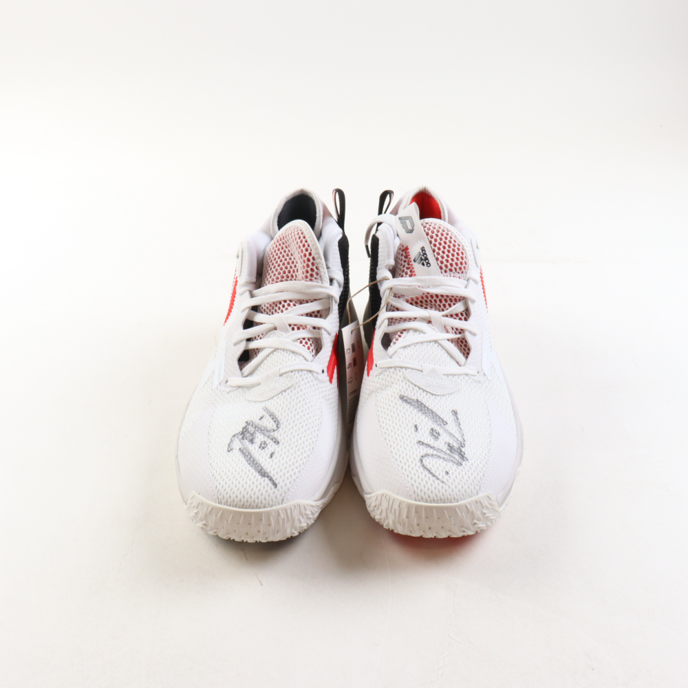 damian lillard shoes latest