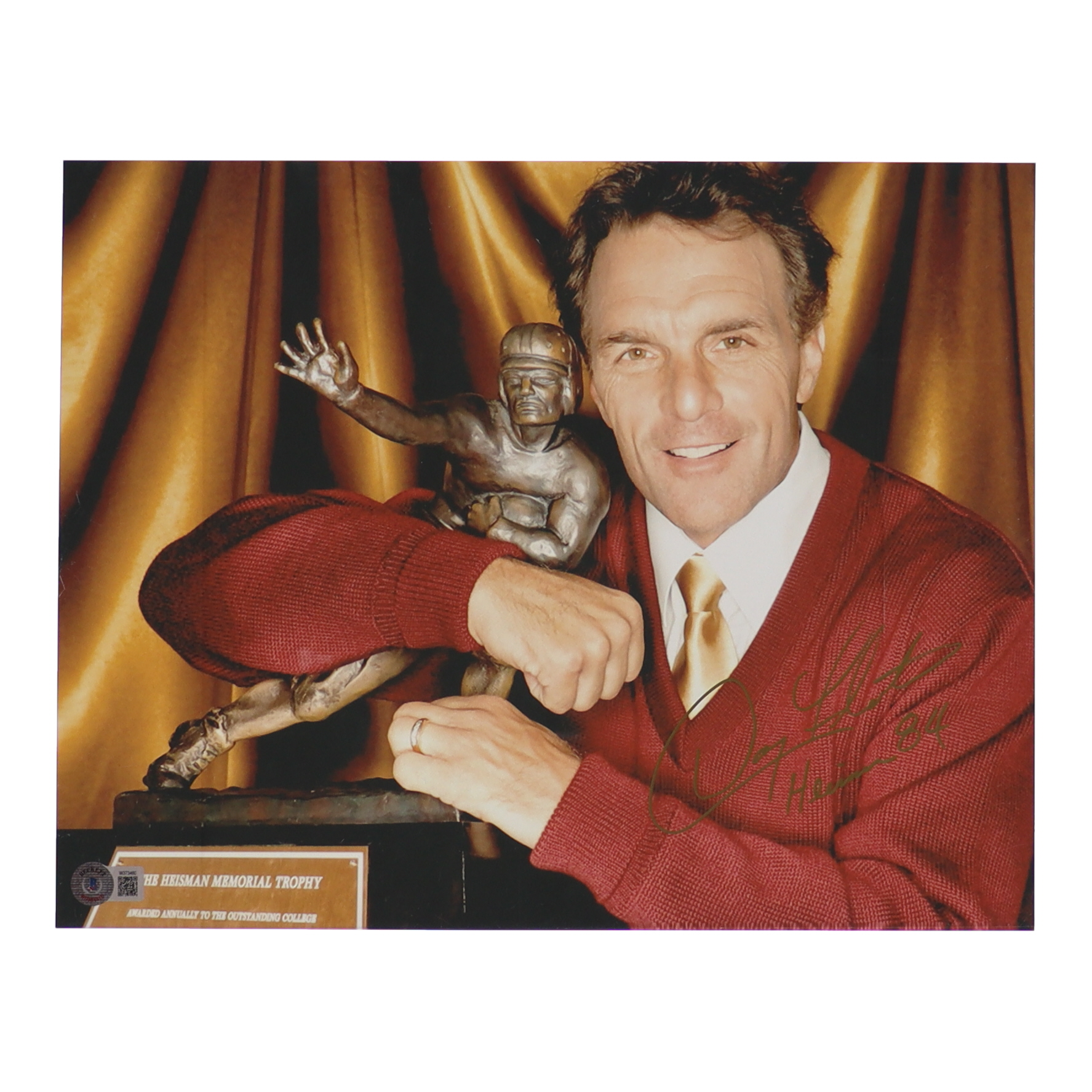 Doug Flutie Signed 11x14 Photo Inscribed "Heisman 84" (Beckett) at PristineAuction.com Doug Flutie Signed 11x14 Photo Inscribed "Heisman 84" (Beckett) at PristineAuction.com
