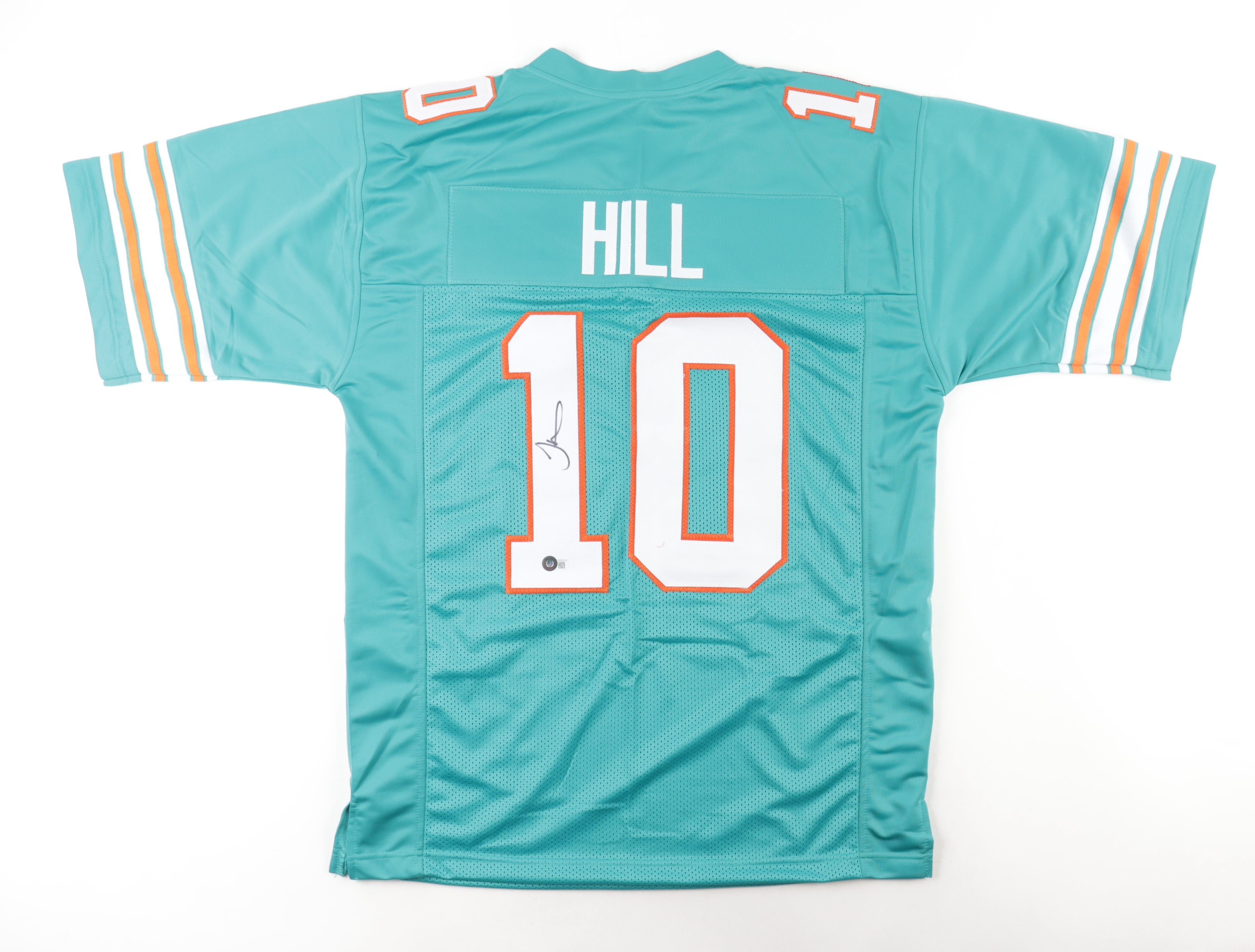 Tyreek Hill Signed Jersey (Beckett) at PristineAuction.com Tyreek Hill Signed Jersey (Beckett) at PristineAuction.com