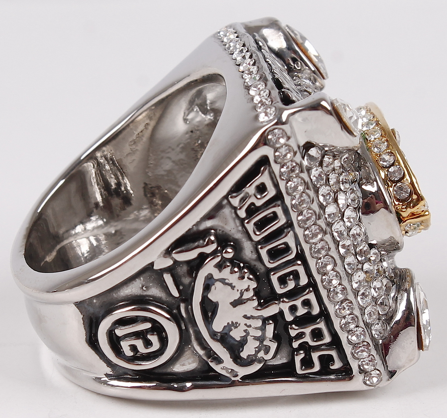 Aaron Rodgers Packers High Quality Replica 2010 Super Bowl XLV Championship Ring at PristineAuction.com Aaron Rodgers Packers High Quality Replica 2010 Super Bowl XLV Championship Ring at PristineAuction.com