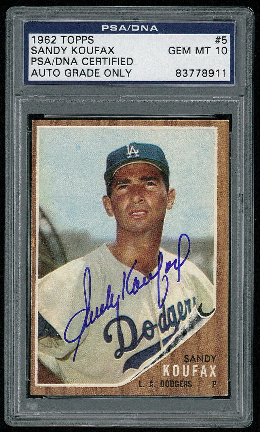 Sandy Koufax Signed 1962 Topps #5 Baseball Card (PSA Encapsulated) at PristineAuction.com Sandy Koufax Signed 1962 Topps #5 Baseball Card (PSA Encapsulated) at PristineAuction.com